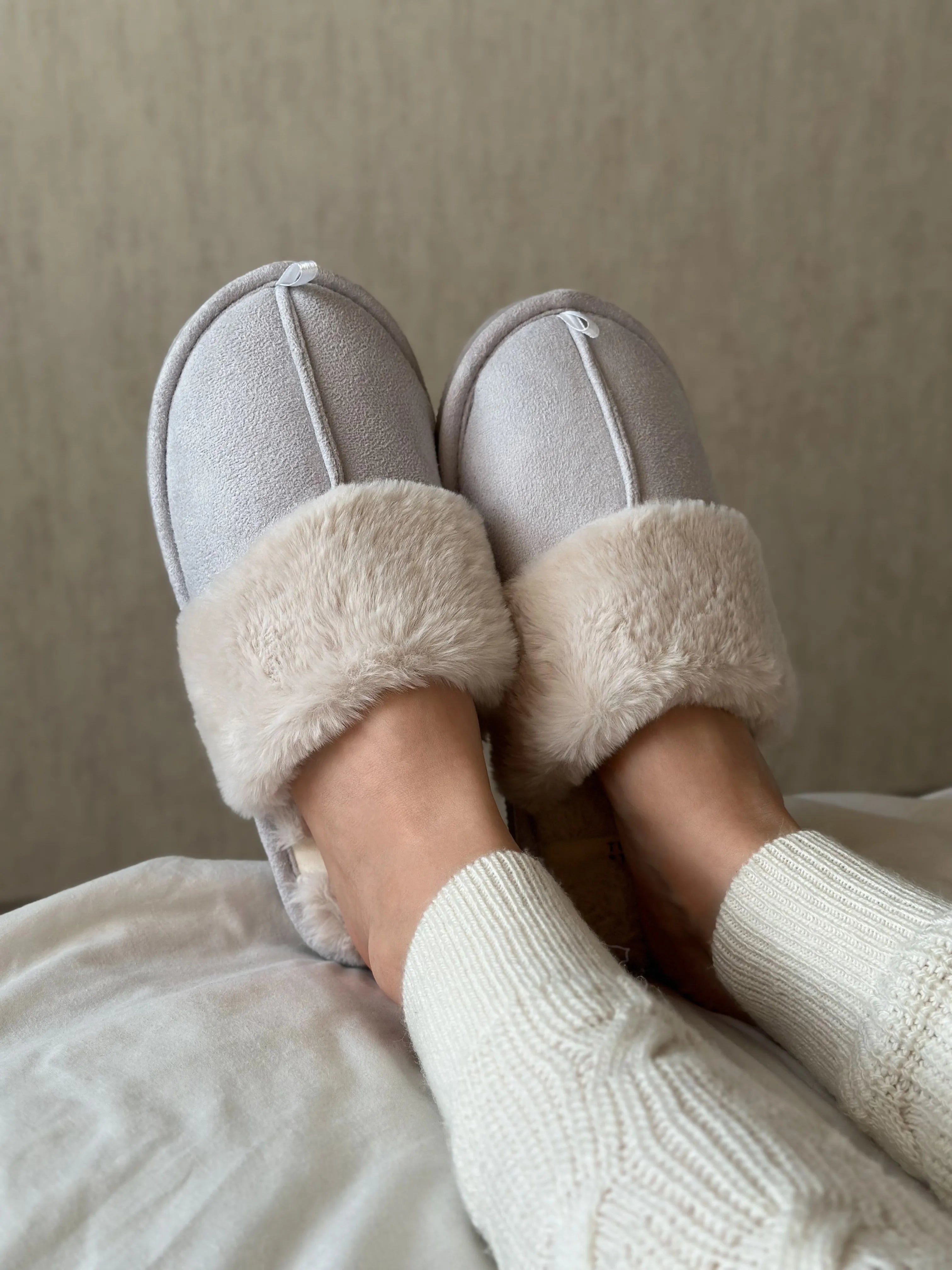 Women's slippers HS-LUX suede light gray