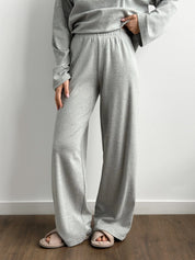 Knitwear suit Longsleeve and wide pants gray