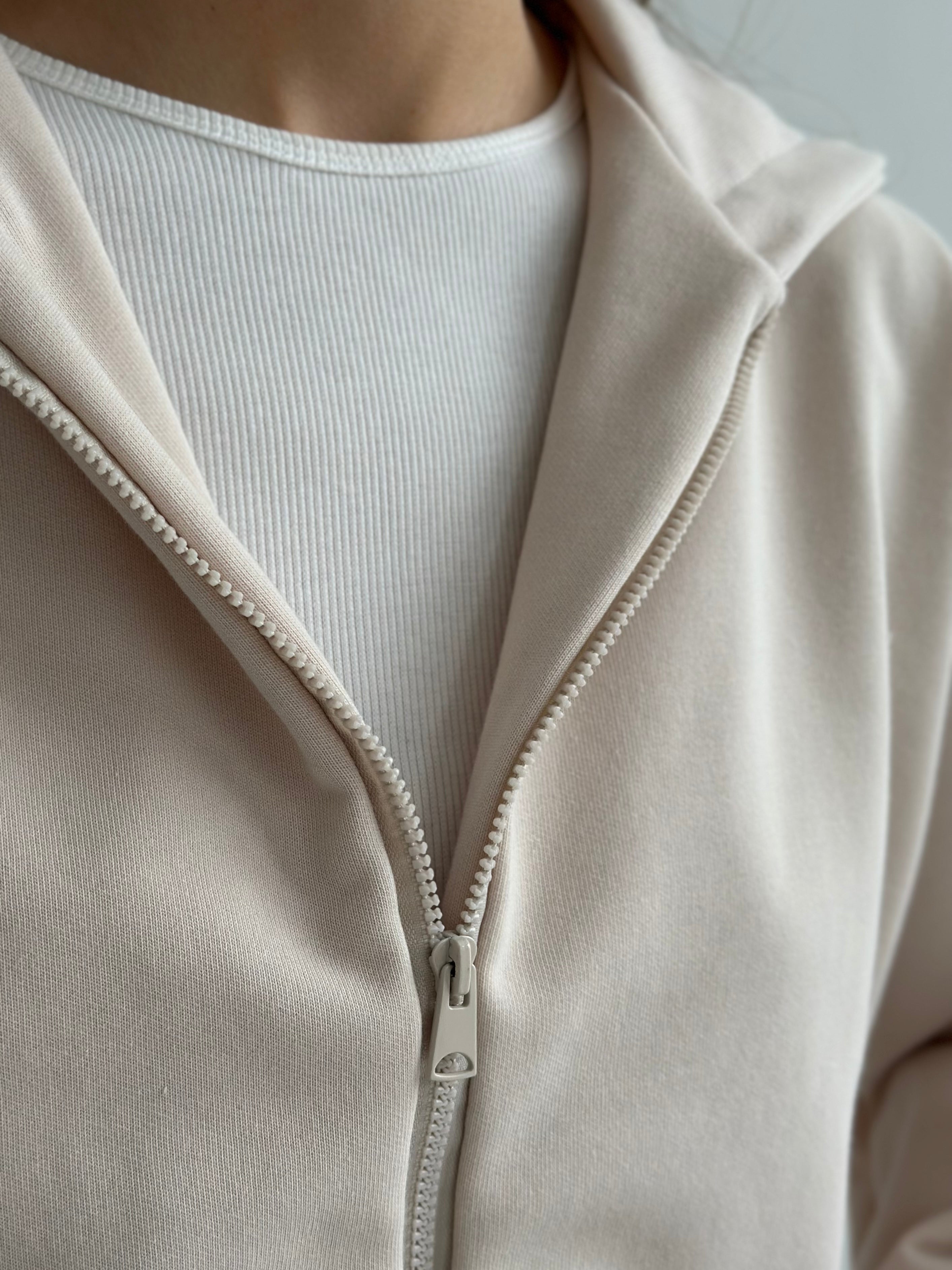 Suit Jacket and Pants 2-thread milky