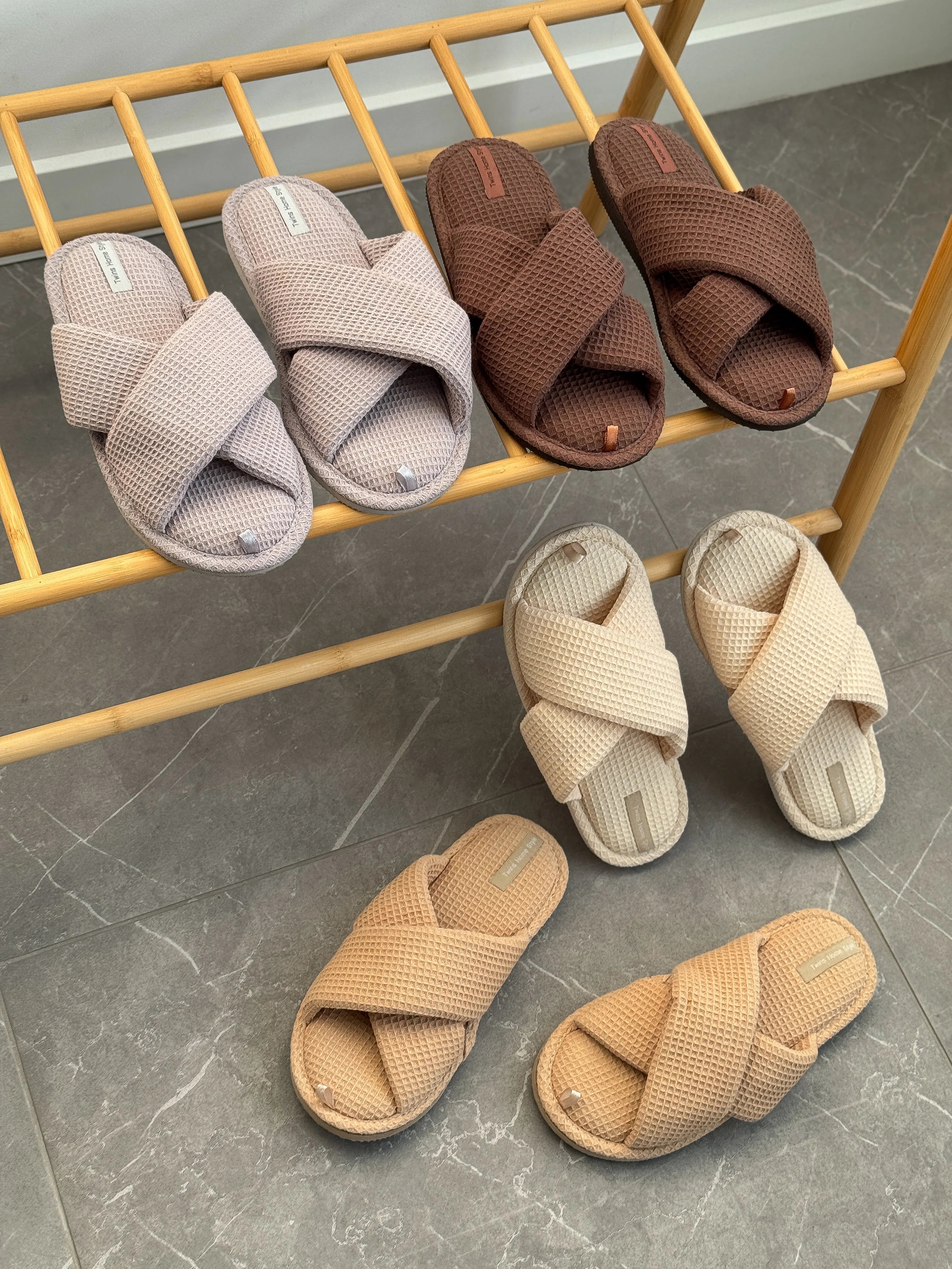 Women's slippers HS-VL waffle milk