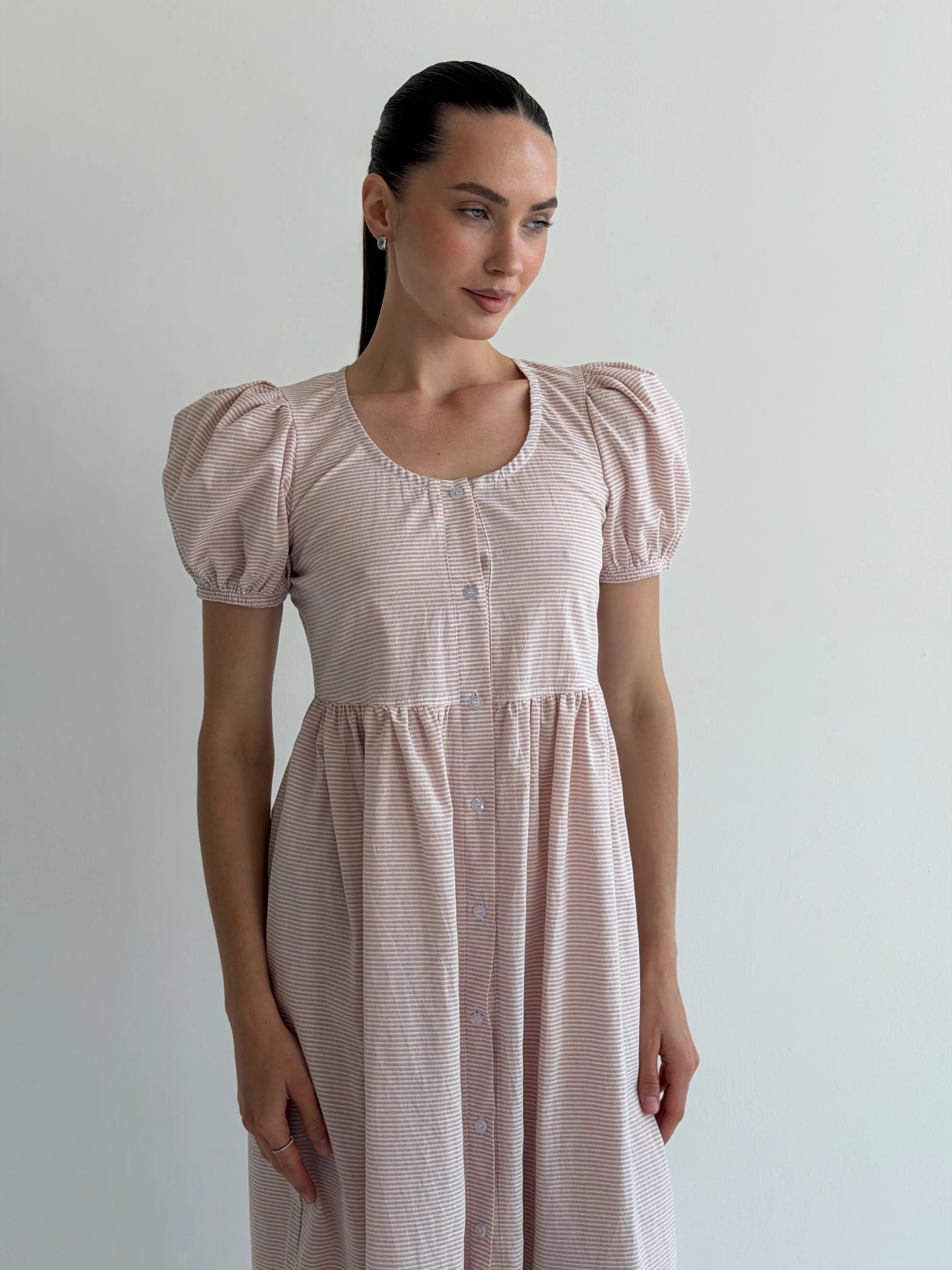 Cotton dress with thin stripes and buttons, powder/milk