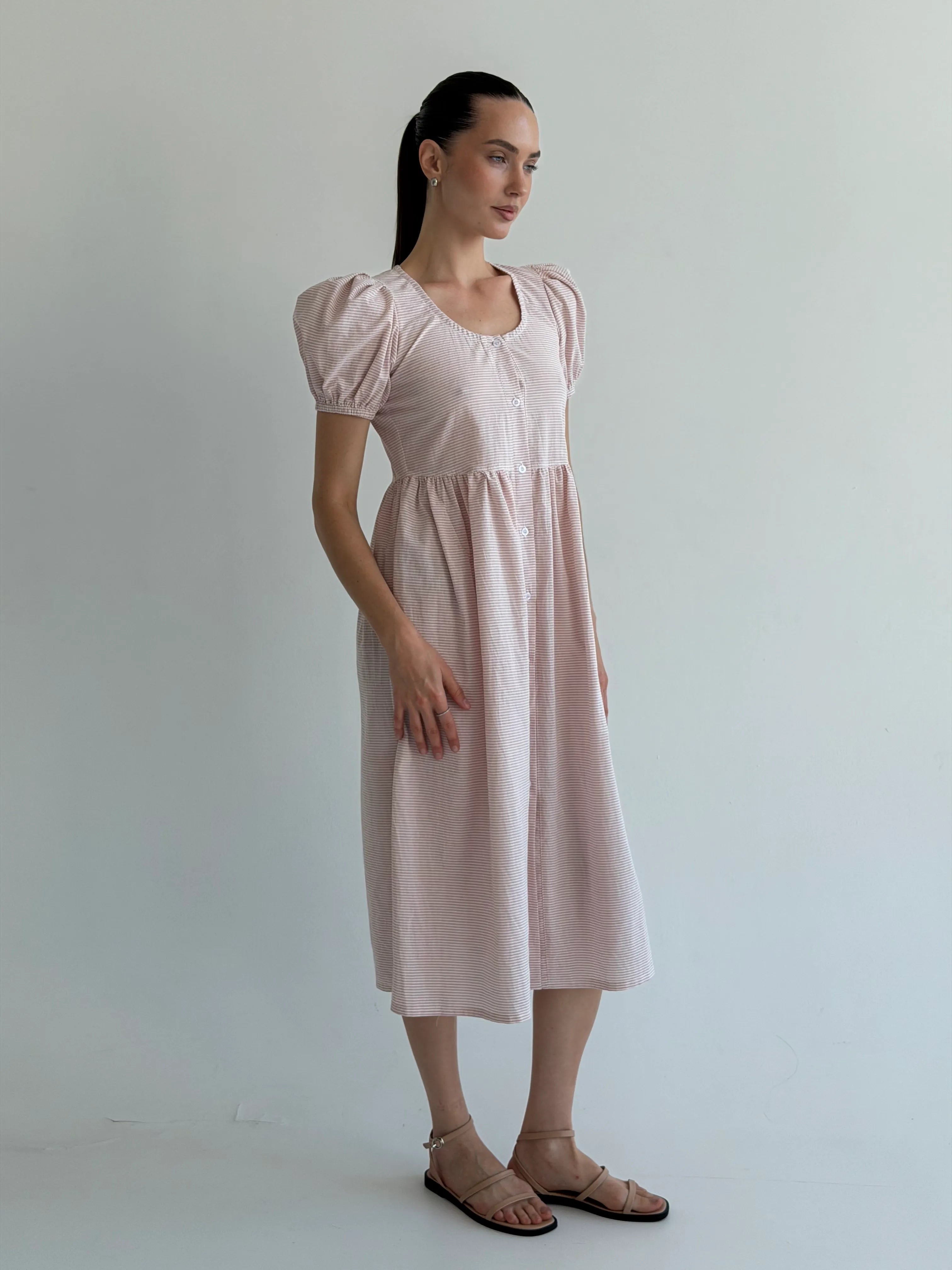 Cotton dress with thin stripes and buttons, powder/milk