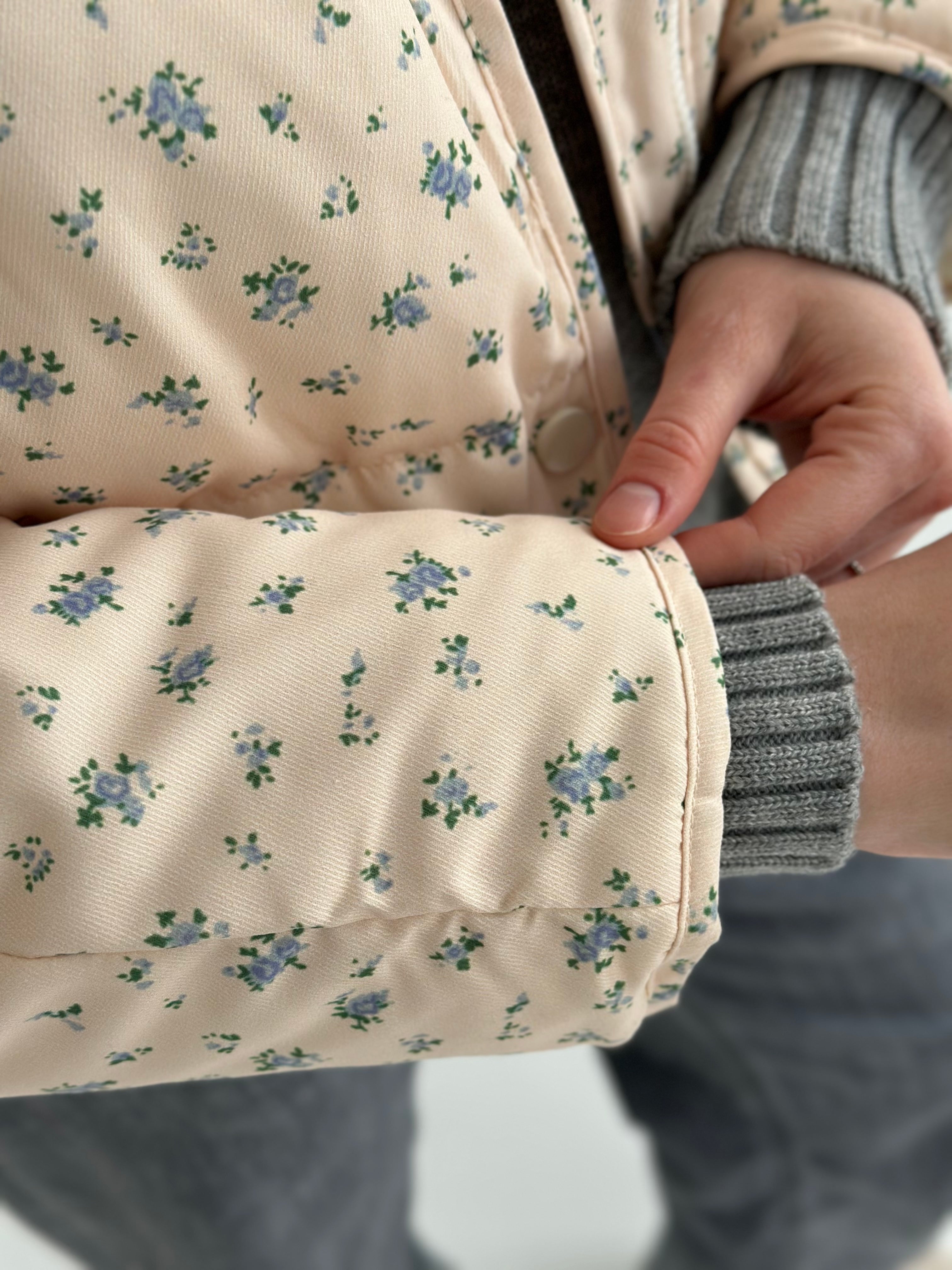 Quilted demi-season jacket, milky blue with a blue flower