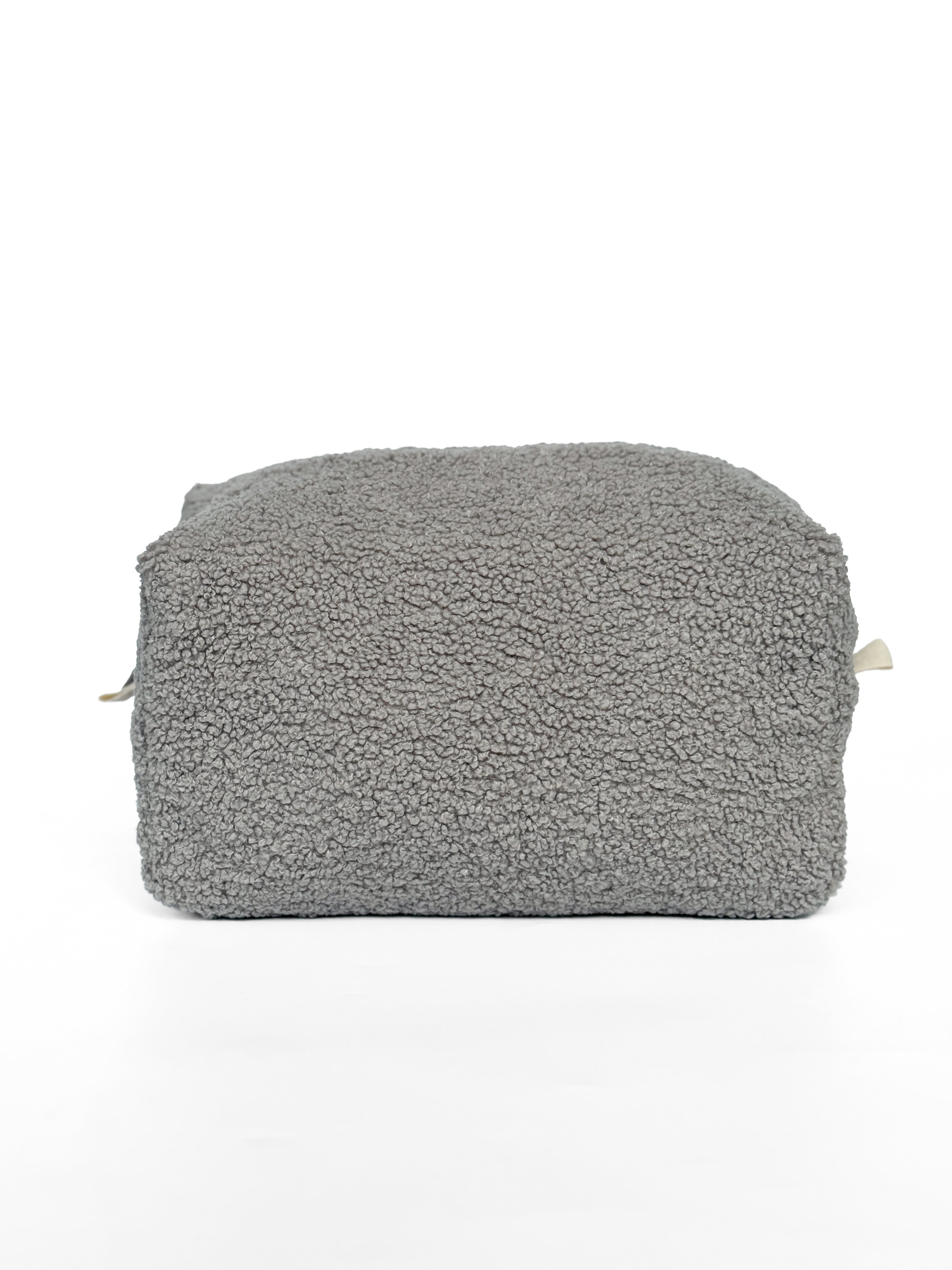 Cosmetic bag TEDDY zipper plastic gray medium SQUARE