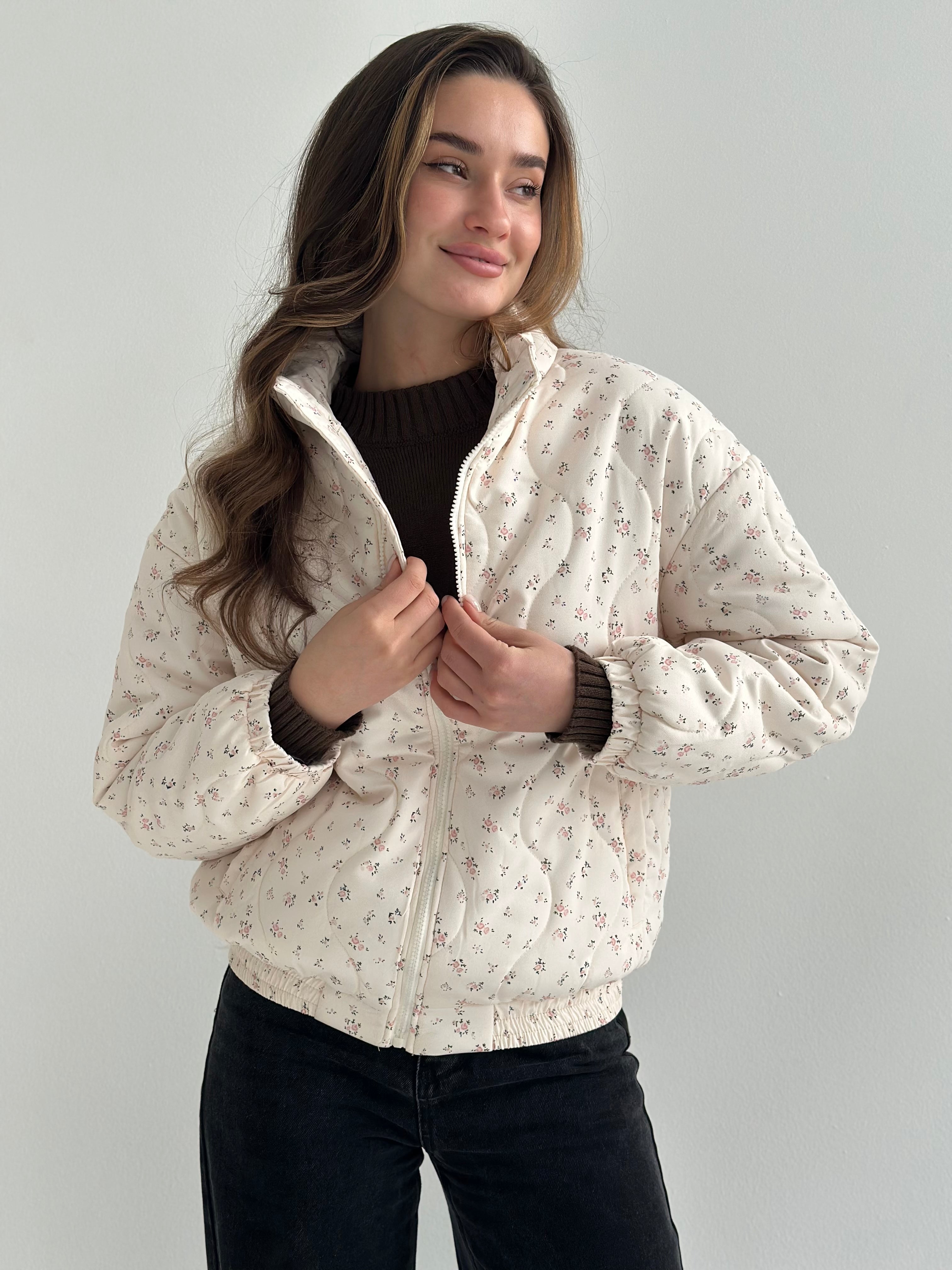 Quilted demi-season jacket, milky white with pink flower