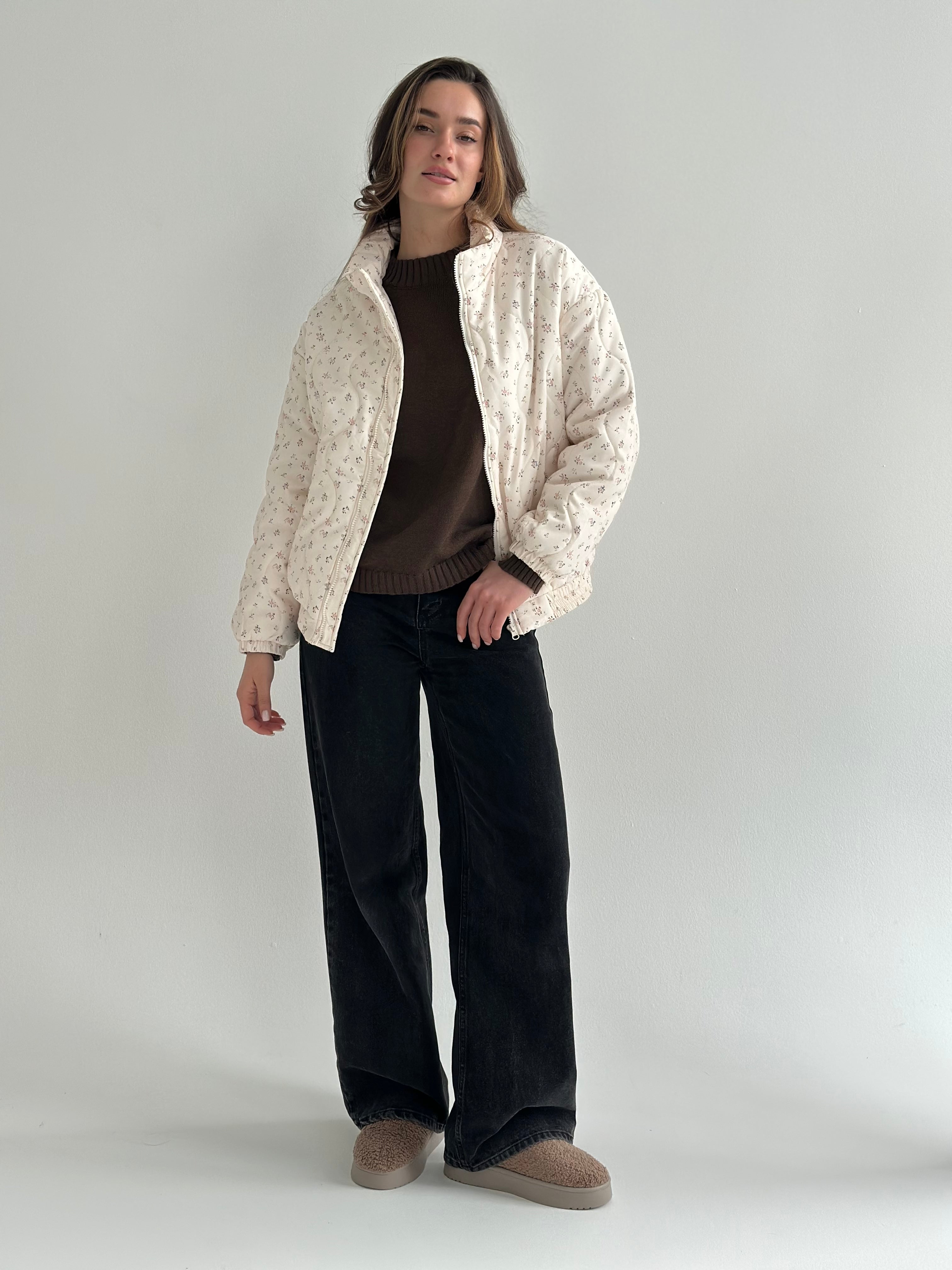 Quilted demi-season jacket, milky white with pink flower