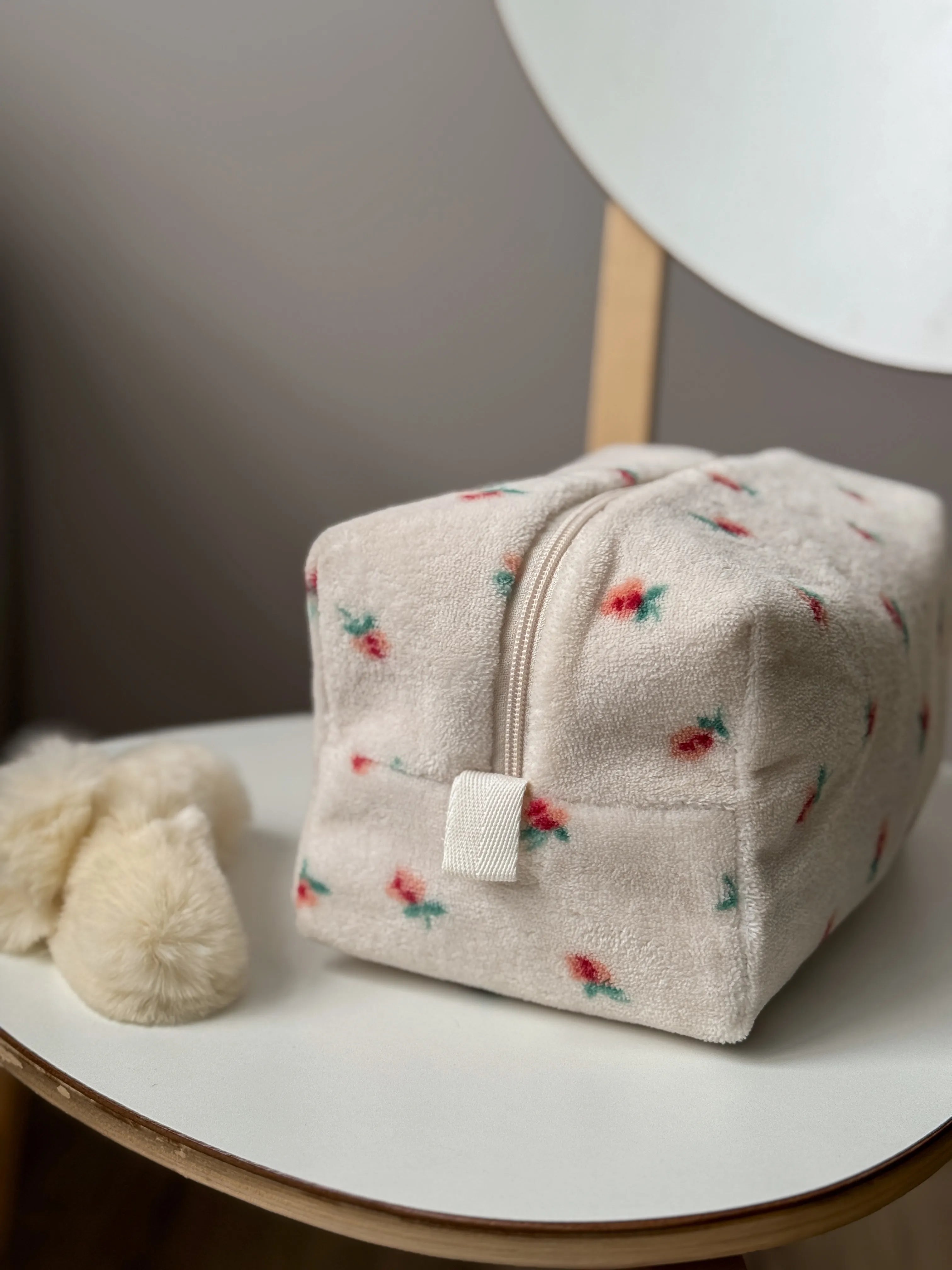 Fluffy medium square white cosmetic bag with red flower