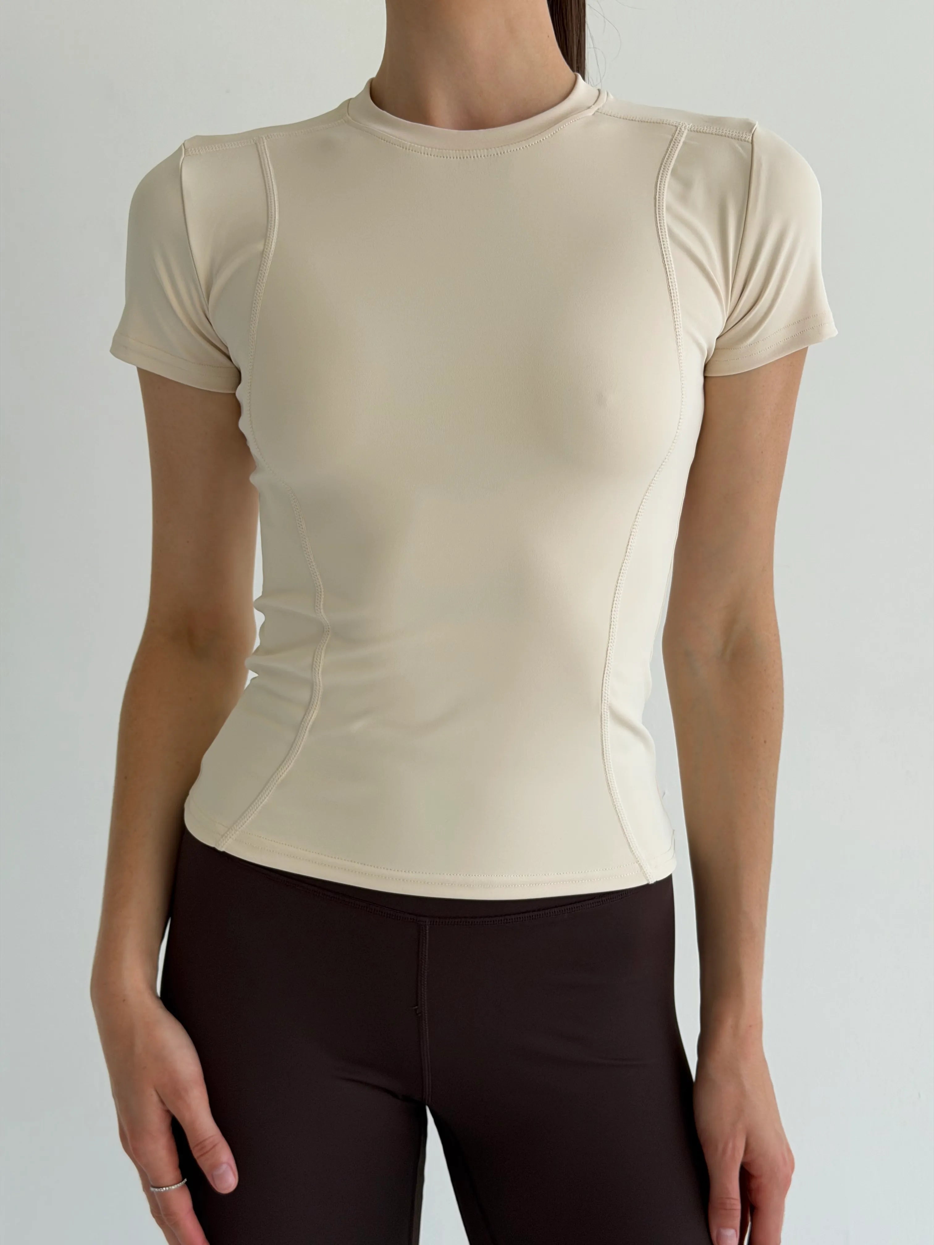 Yoga t-shirt milky