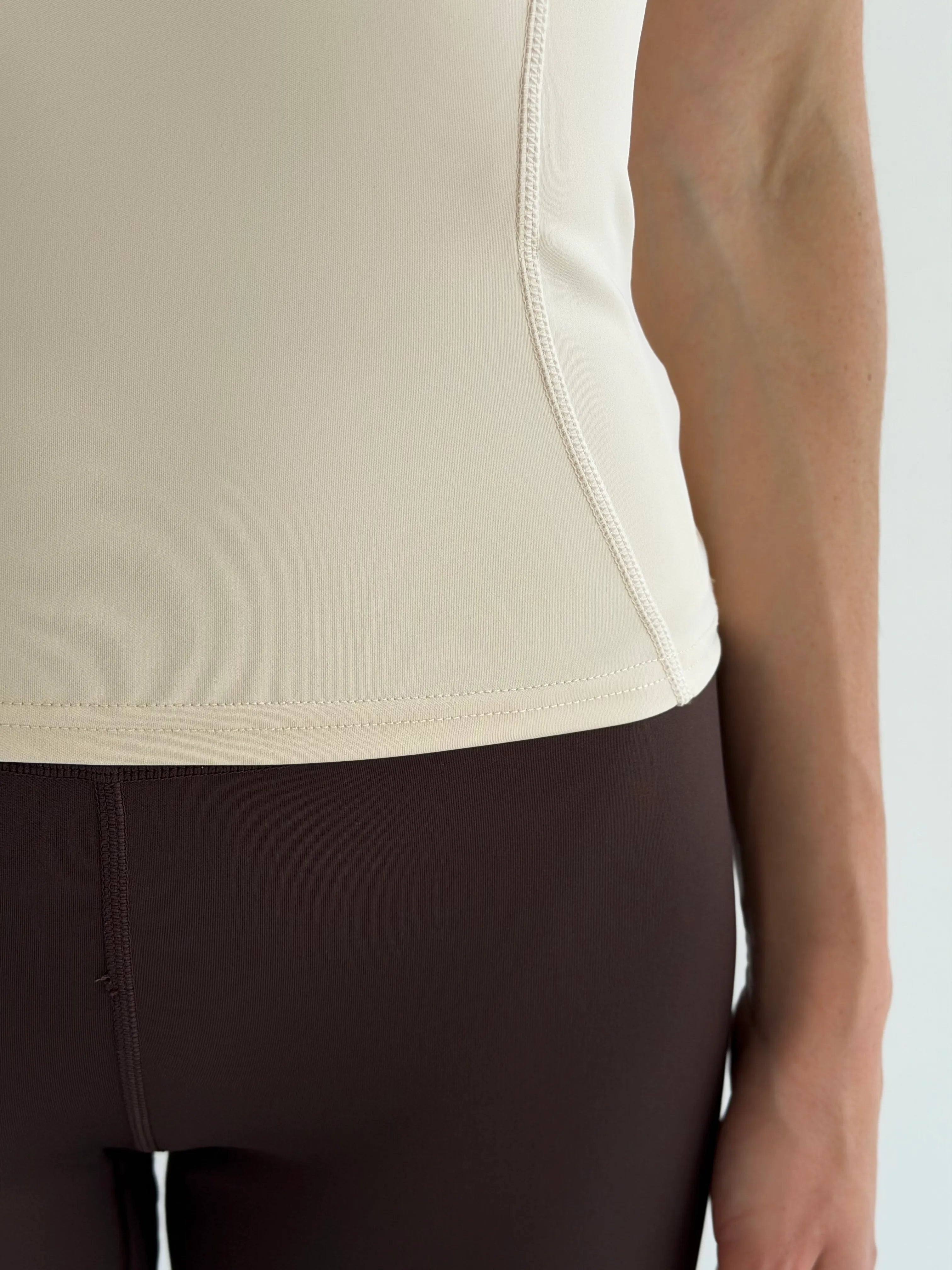 Yoga t-shirt milky