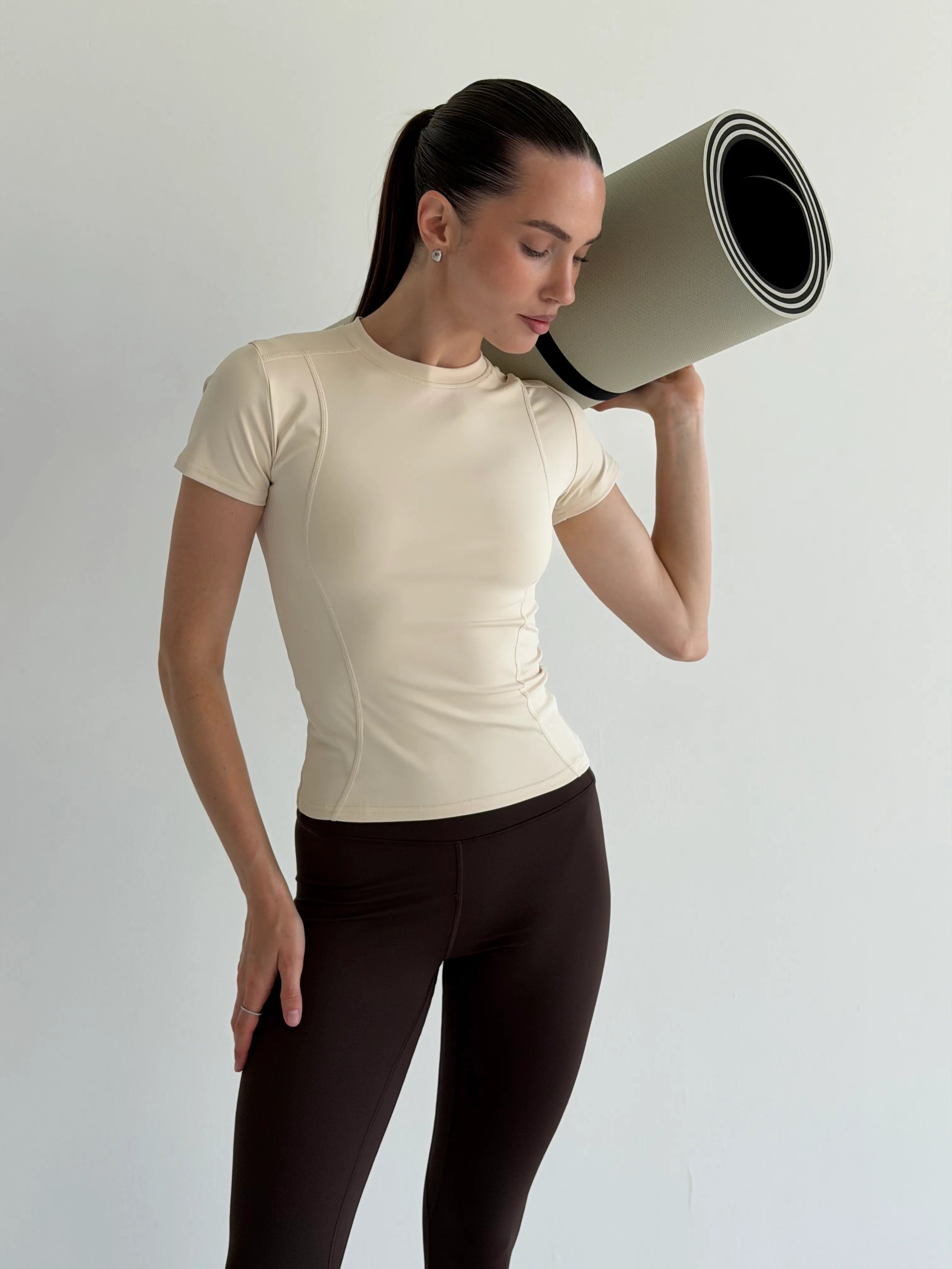 Yoga t-shirt milky