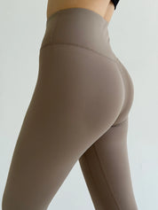 Beige yoga leggings