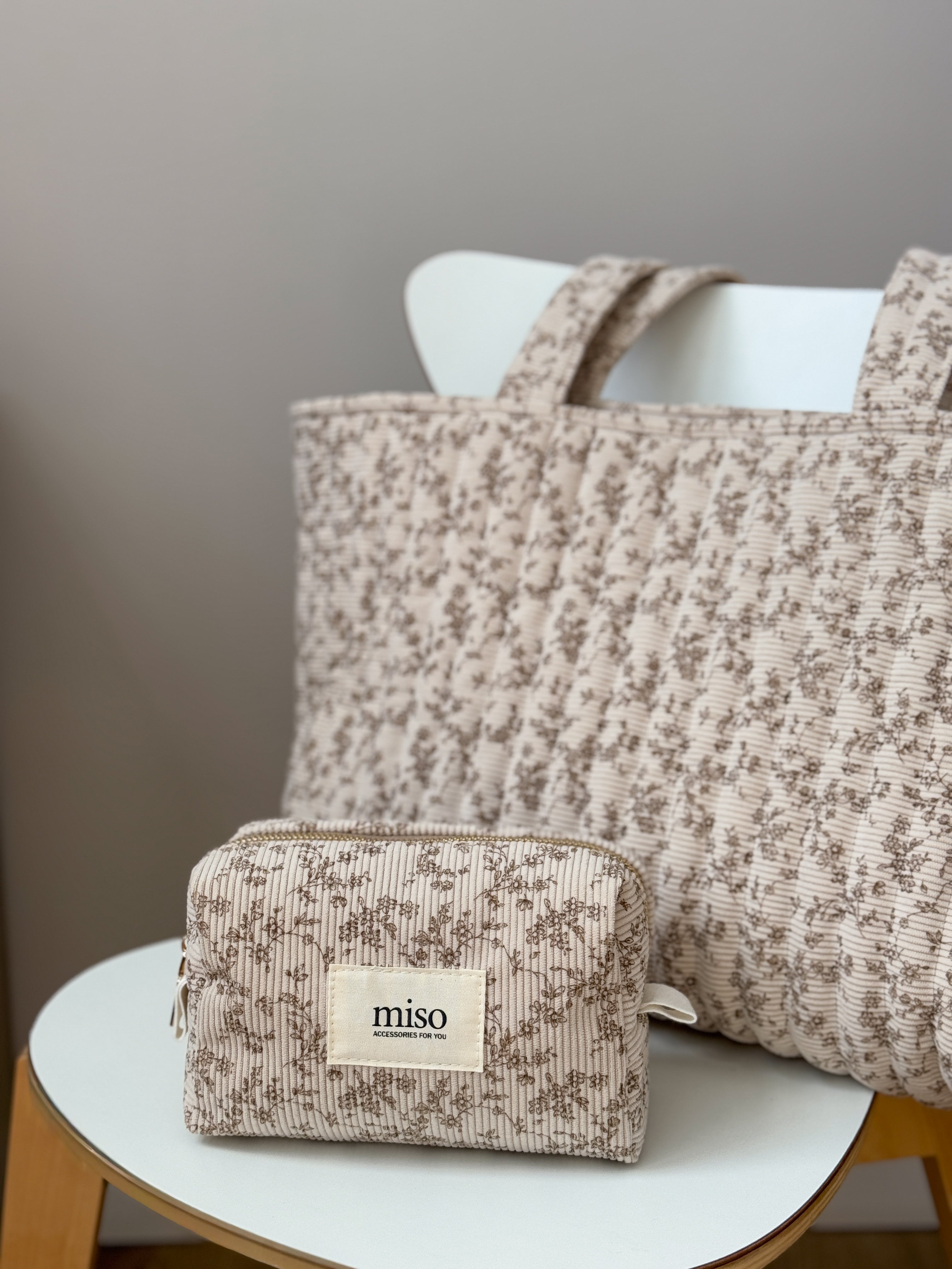 Velvet cosmetic bag small square beige floral