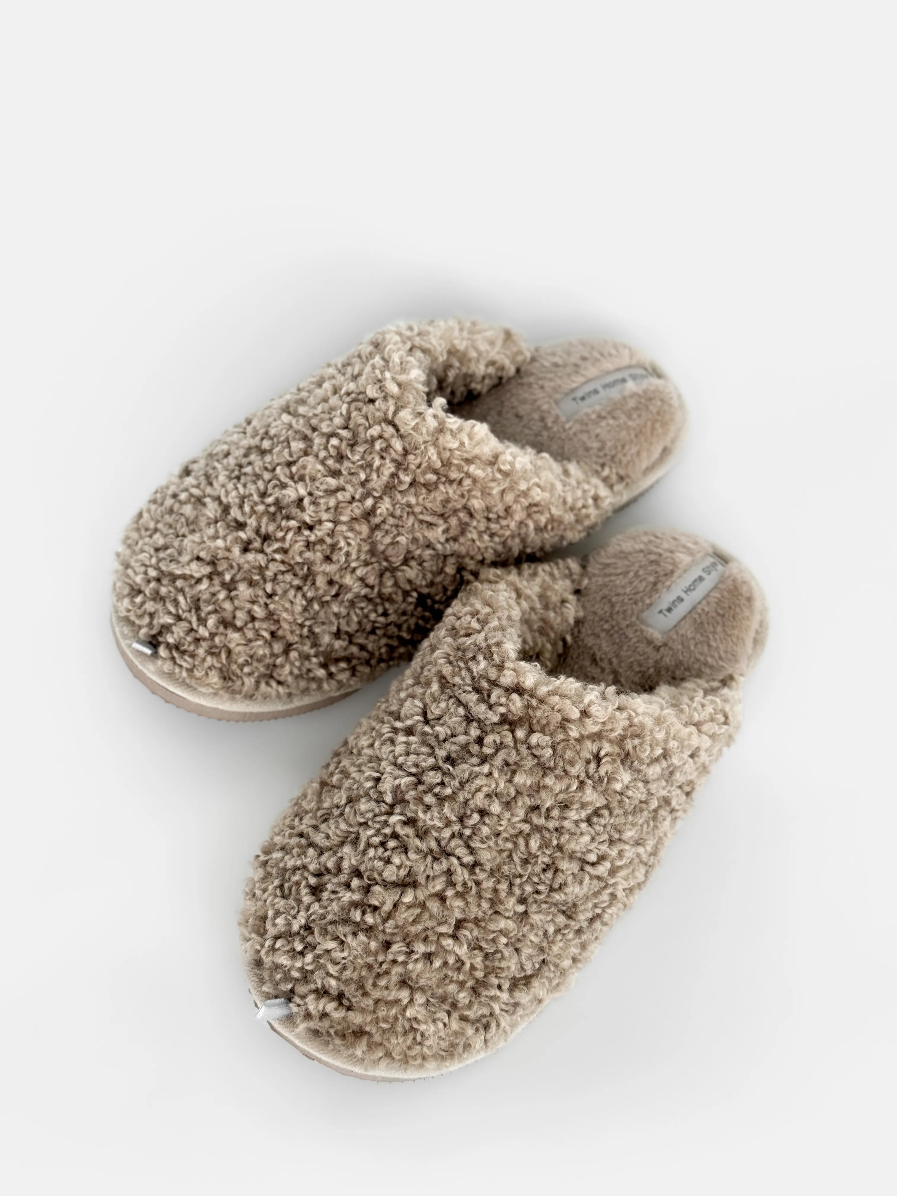 Women's slippers HS-OZ fur curly gray