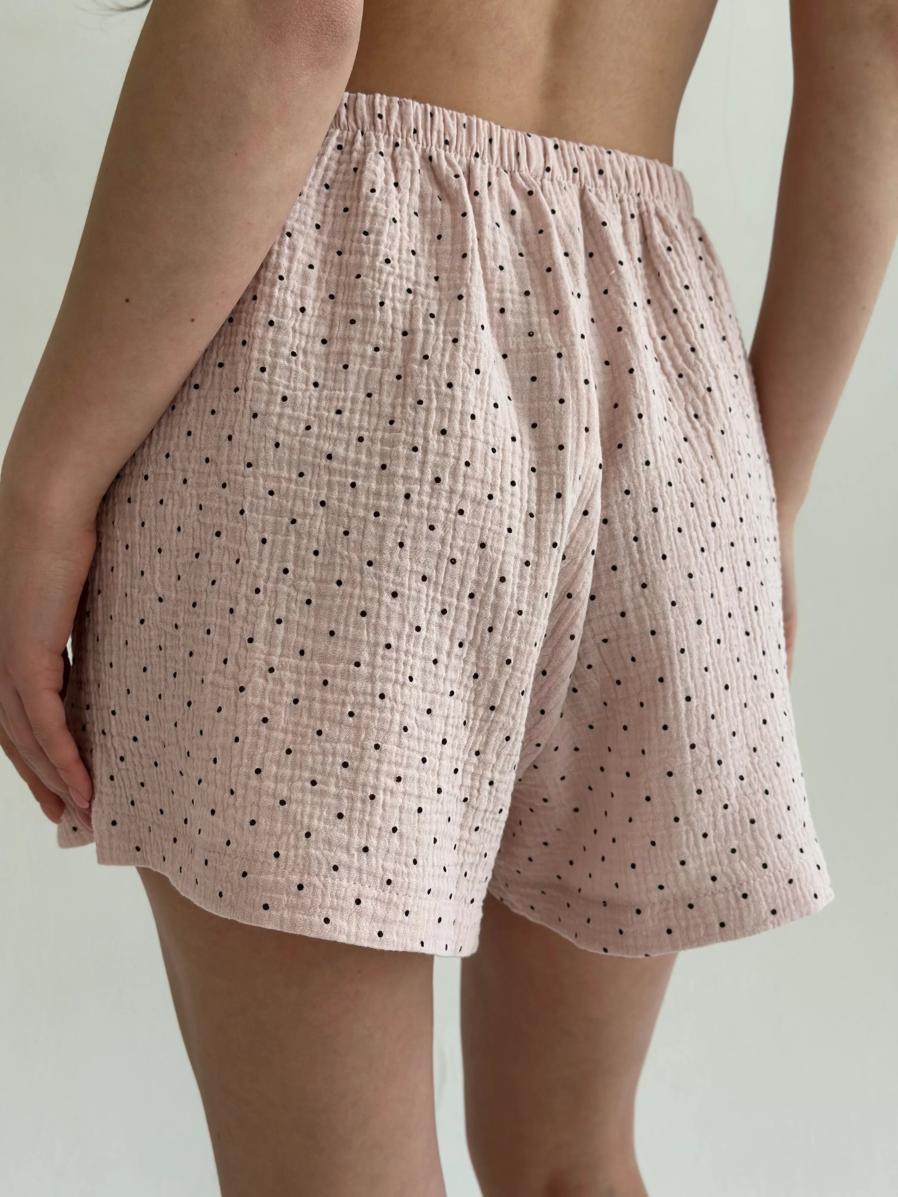 Suit shorts and short-sleeved shirt muslin pea powder