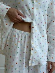 Suit long sleeve shirt and pants muslin hearts multicolored on white