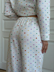 Suit long sleeve shirt and pants muslin hearts multicolored on white