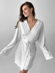 Ribbed short milky bathrobe
