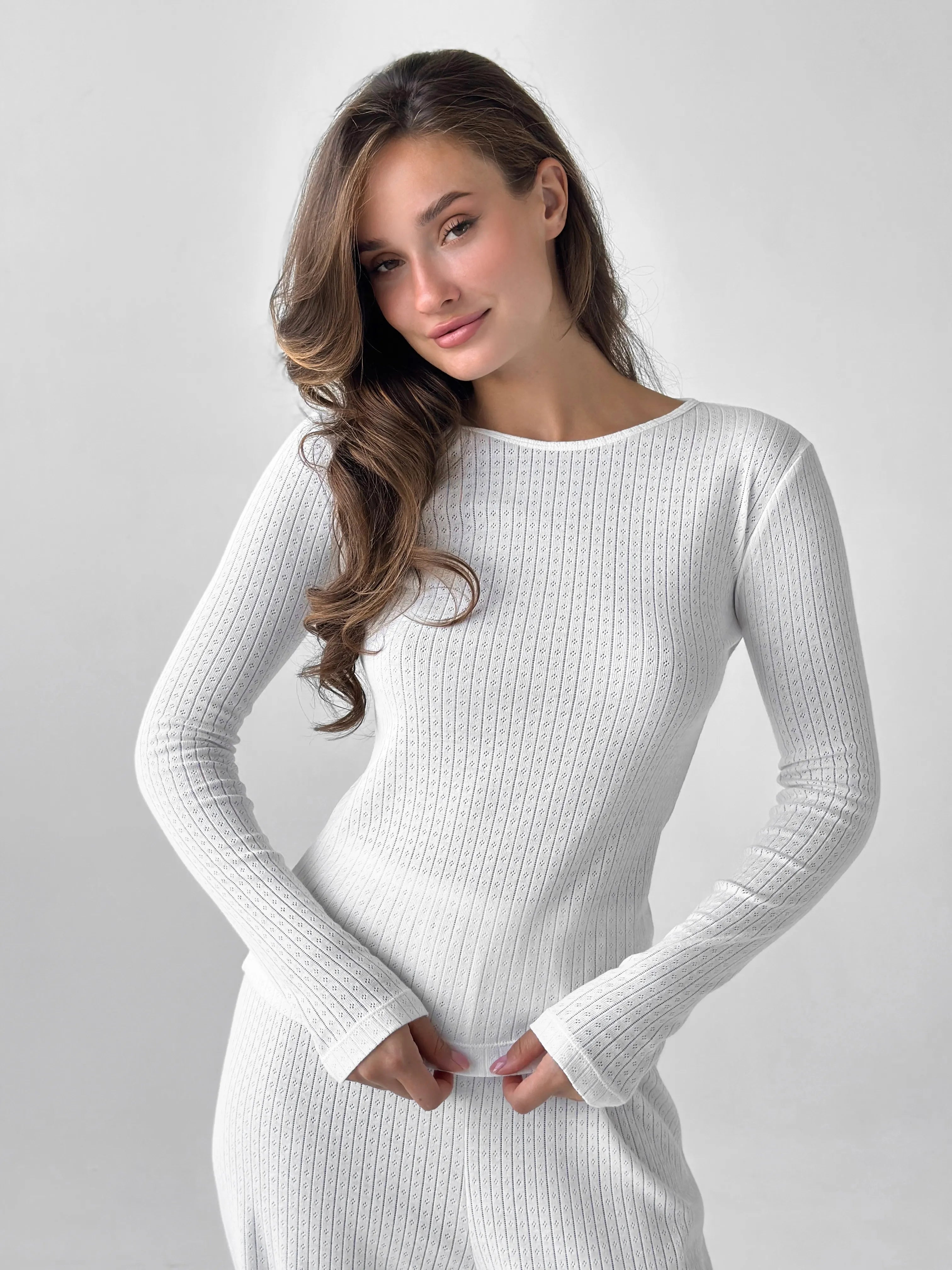 Ribbed knitted suit, wide pants and longsleeves milky