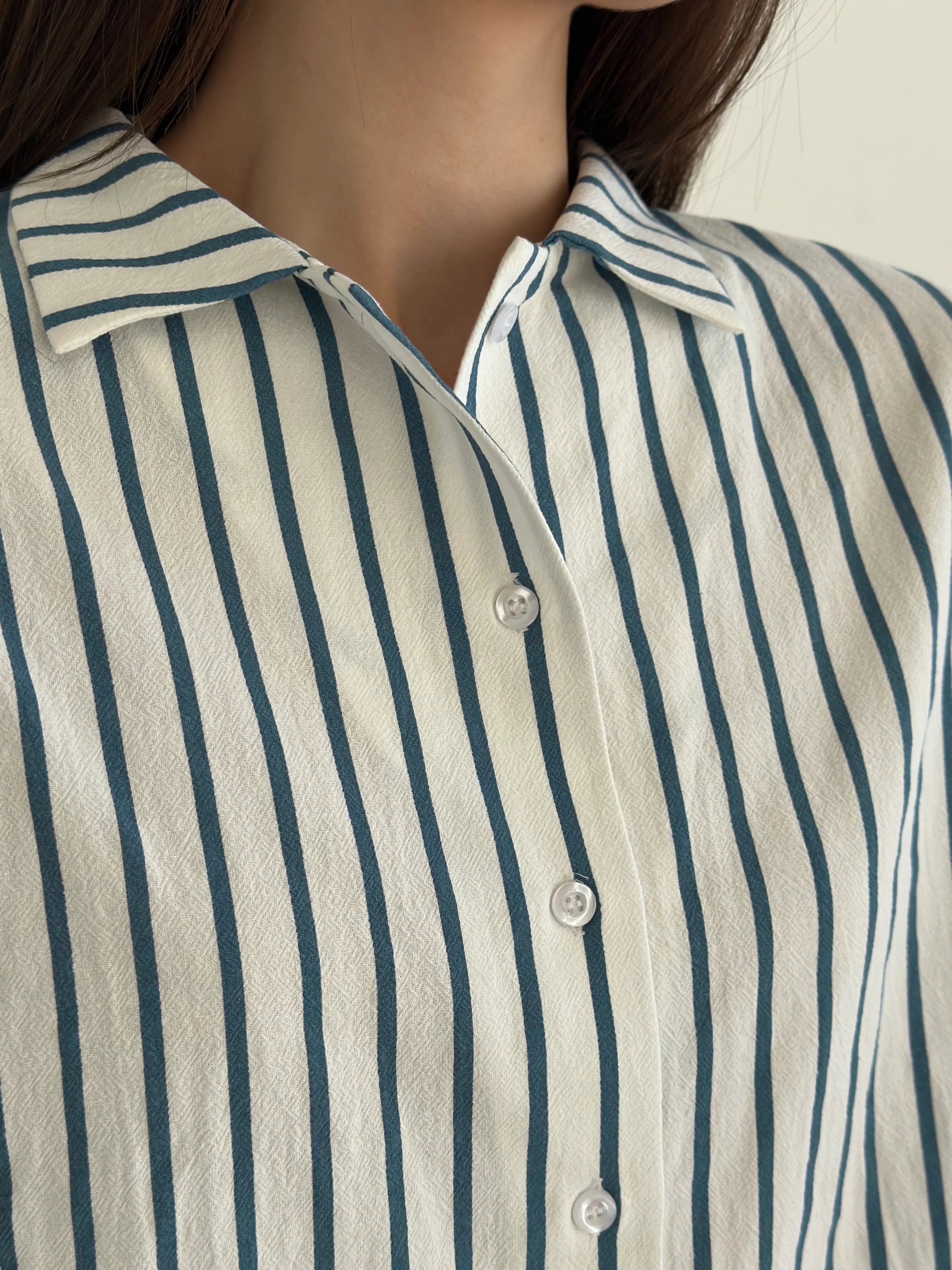 Shirt and shorts suit, cotton, "turquoise stripe on milk"