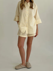 Shirt and shorts suit, cotton "yellow stripe on milk"