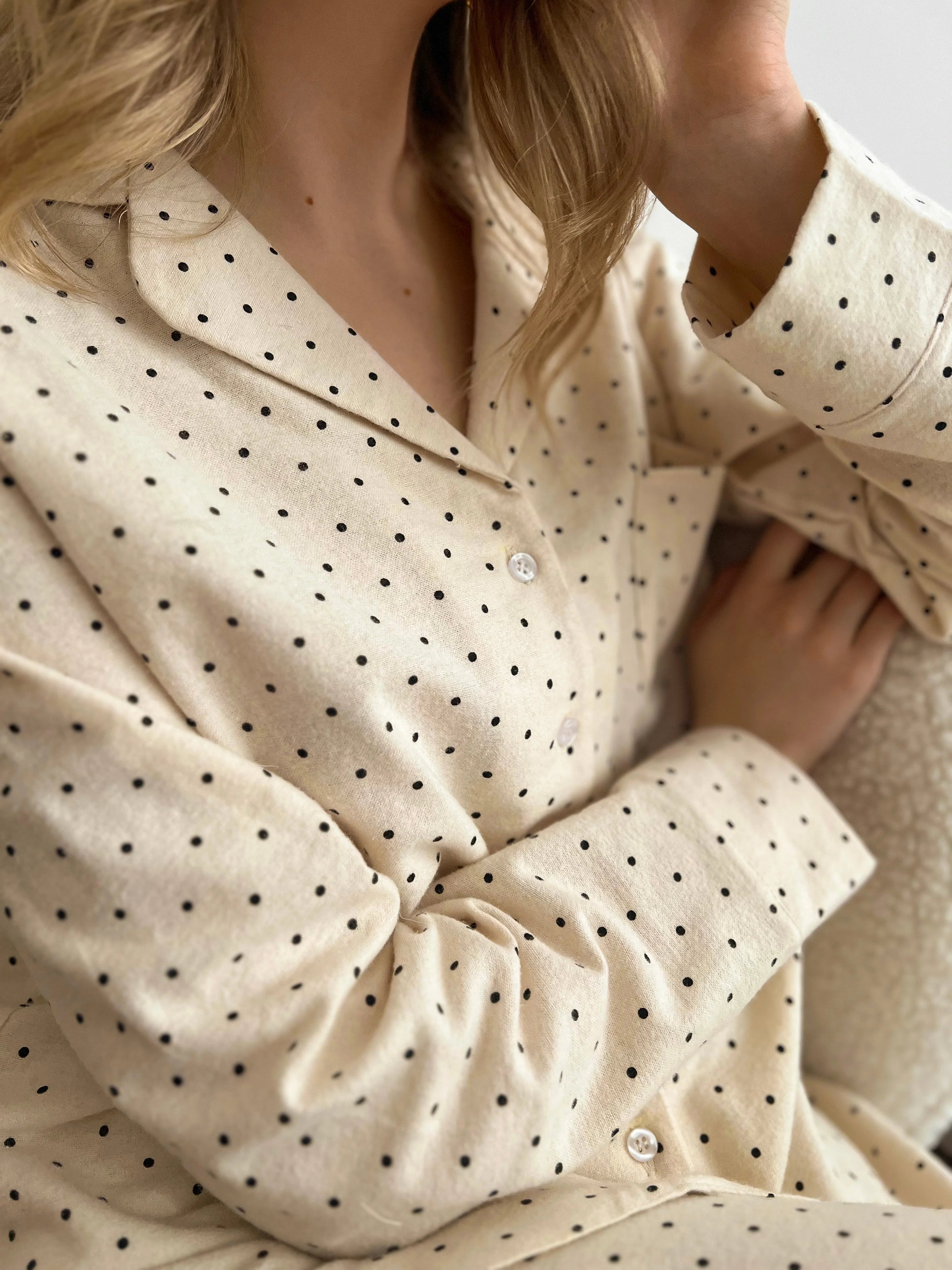 Flannel pajama set milk peas