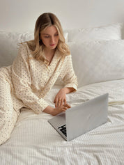 Flannel pajama set milk peas