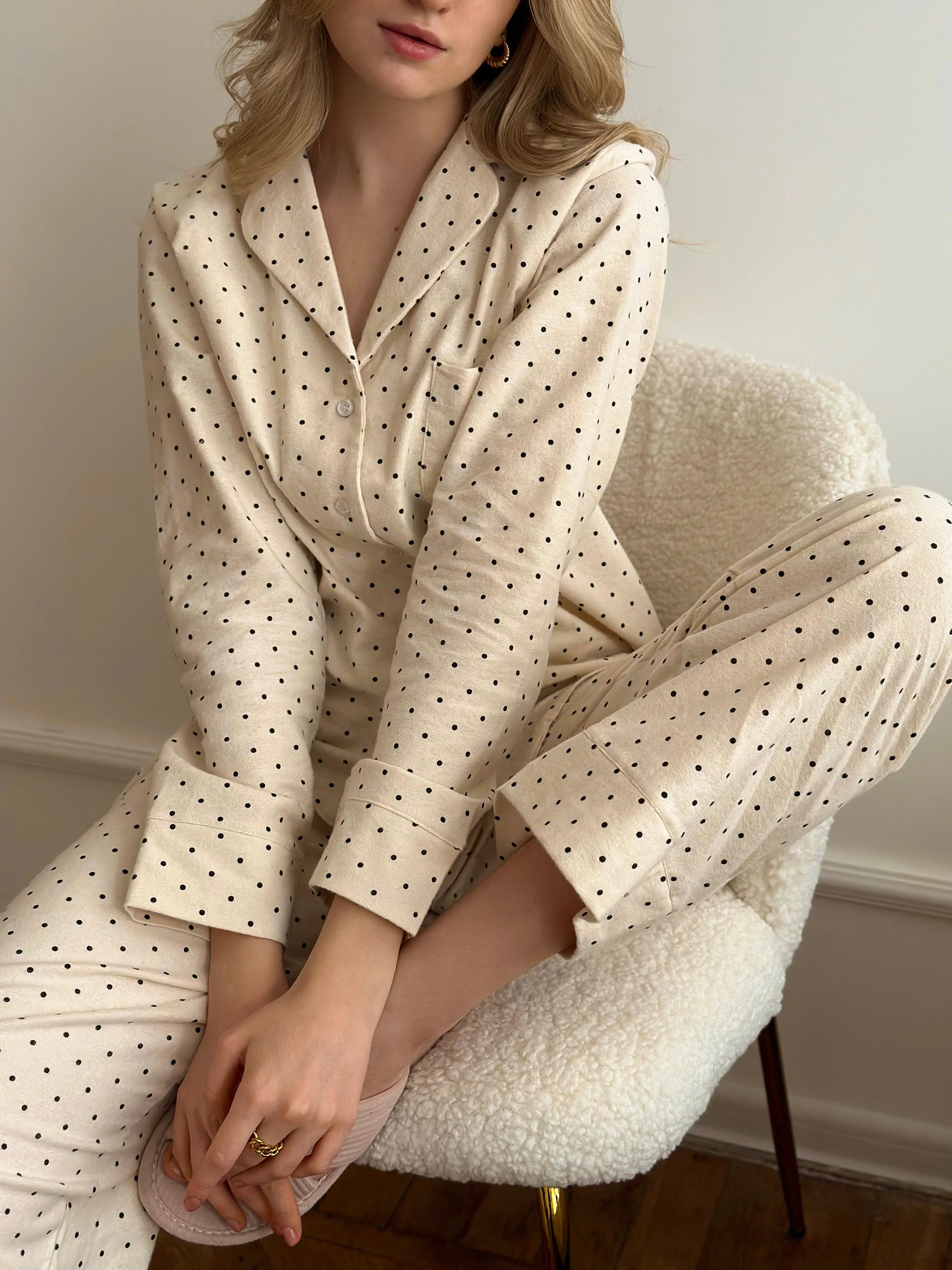 Flannel pajama set milk peas
