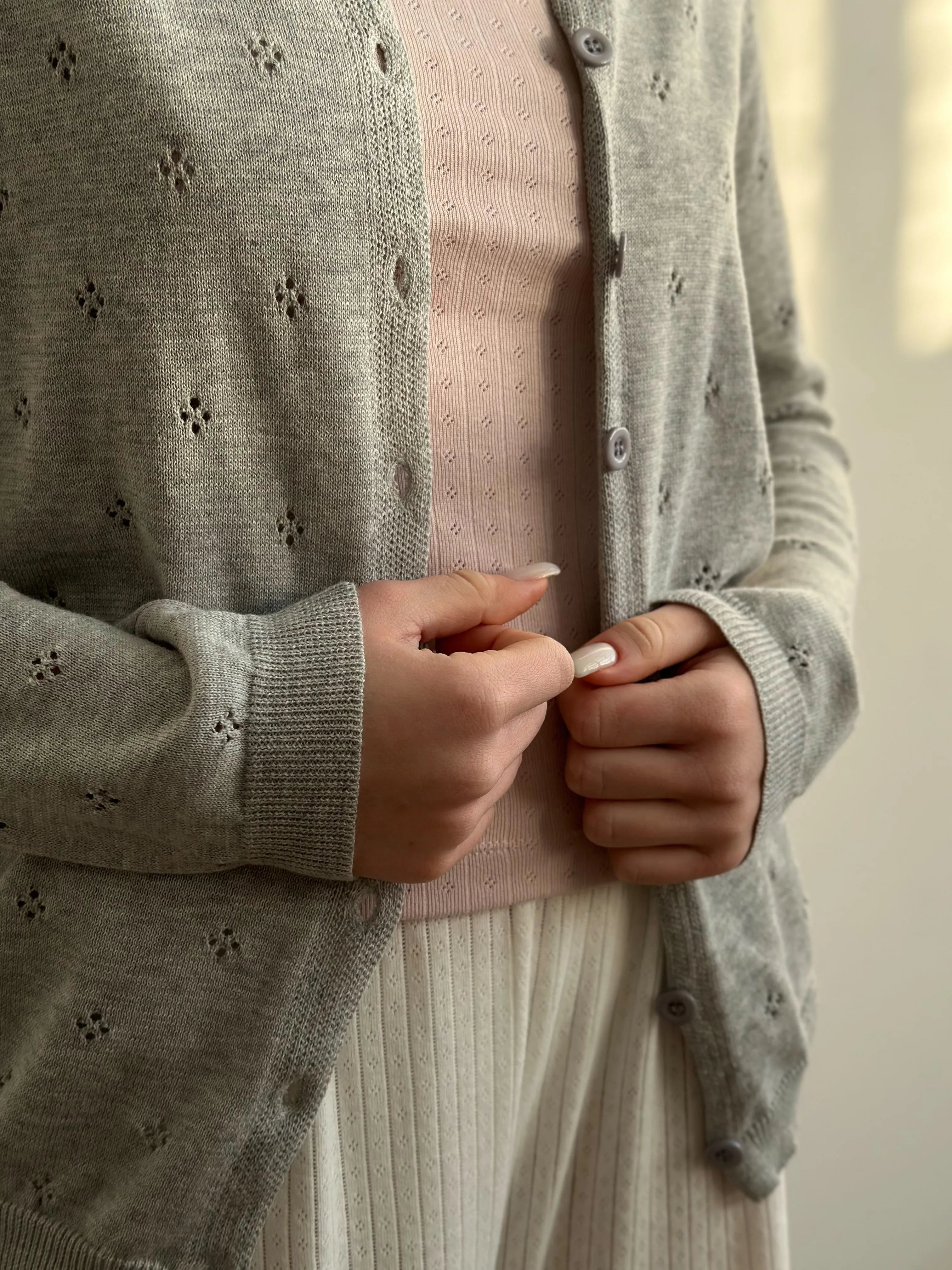 Cotton cardigan with buttons gray