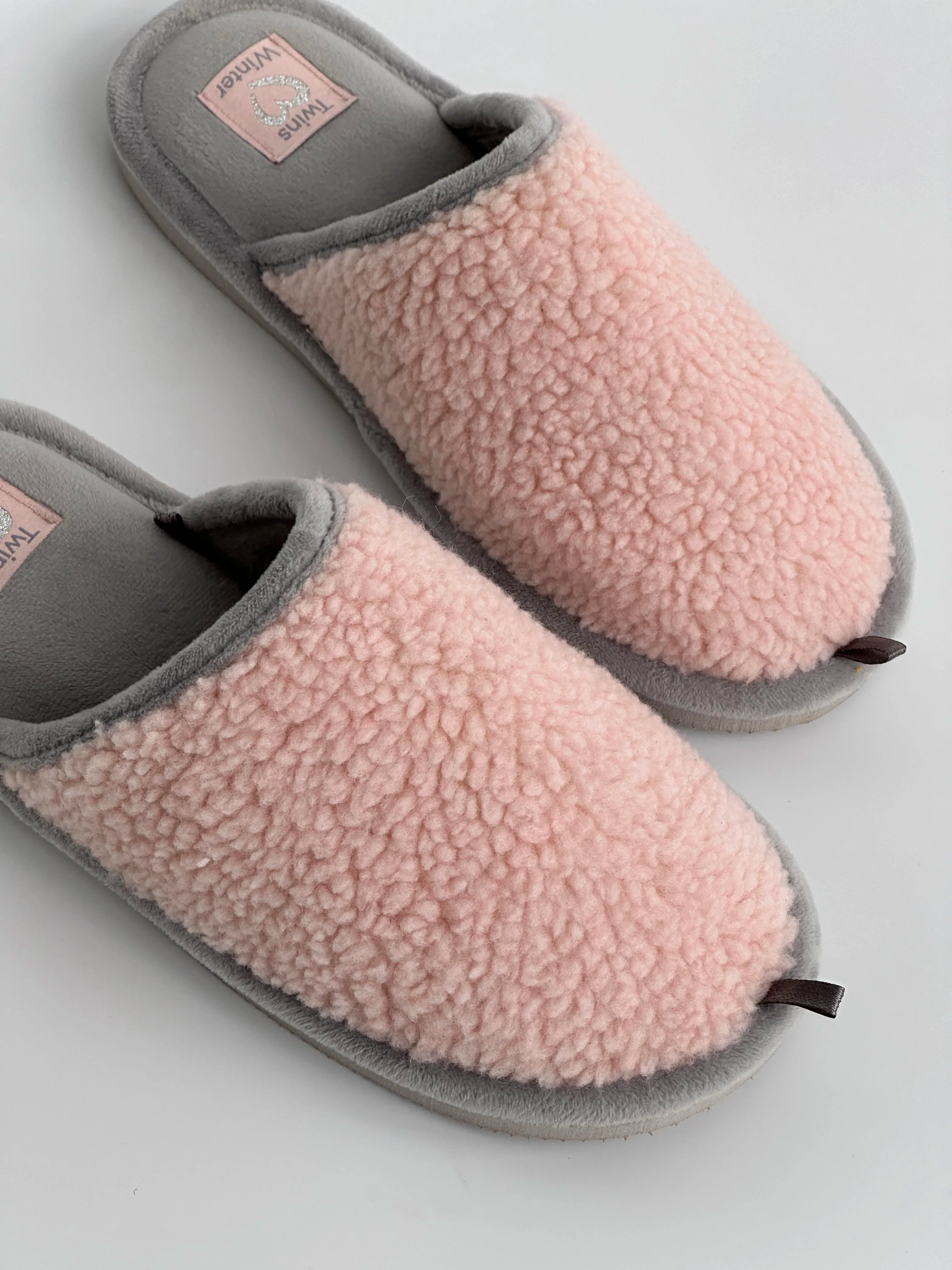 Women's slippers HS-OZ pink YETI