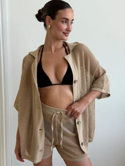 Knitted mesh shirt and shorts suit beige