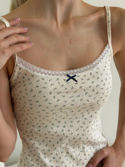 Ribbed T-shirt with blue flower