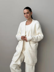 Soft knitted fluffy cardigan milky