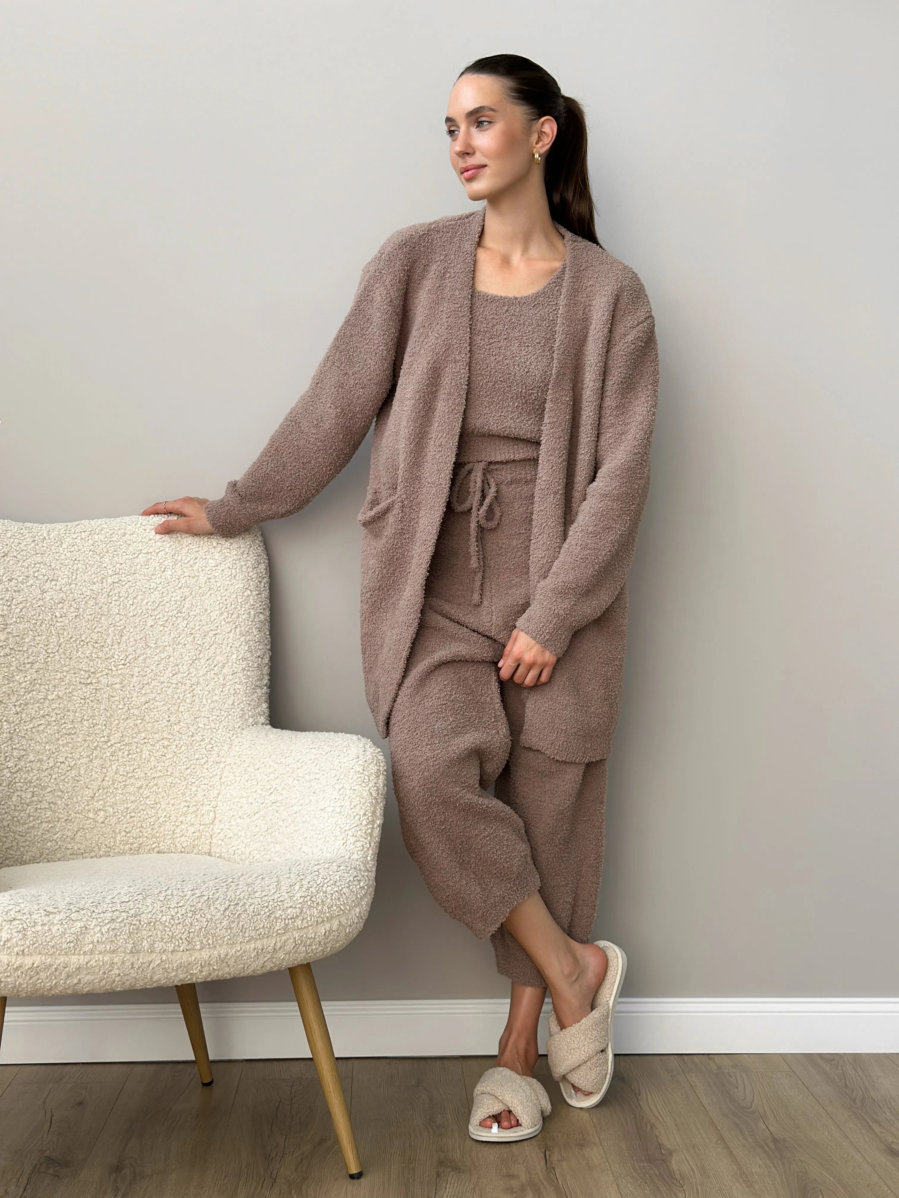 Soft knitted fluffy top brown