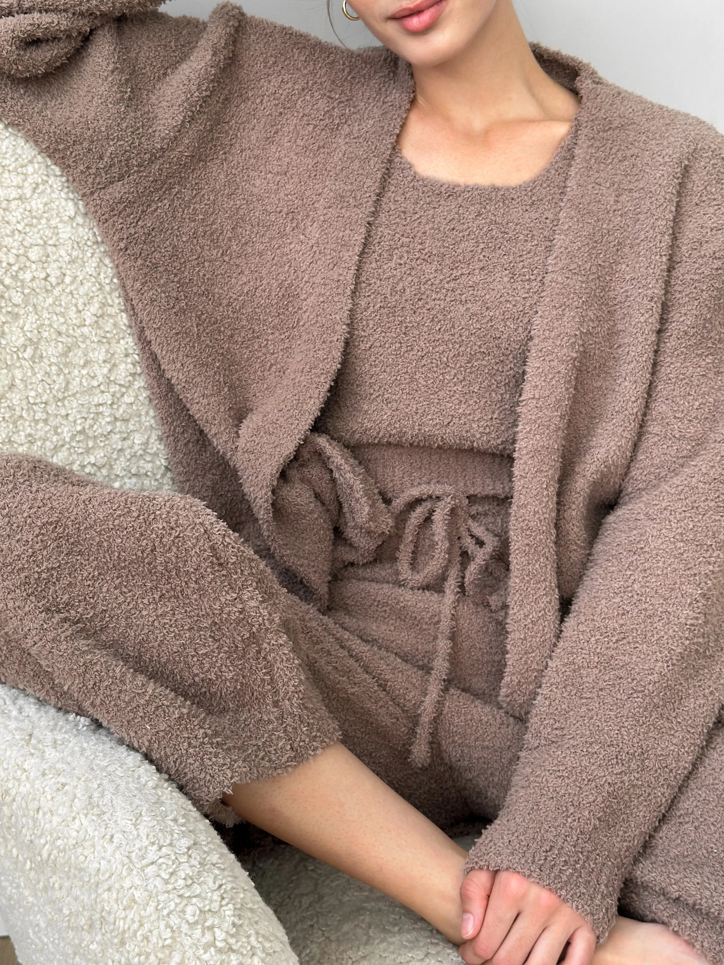 Soft knitted fluffy cardigan brown