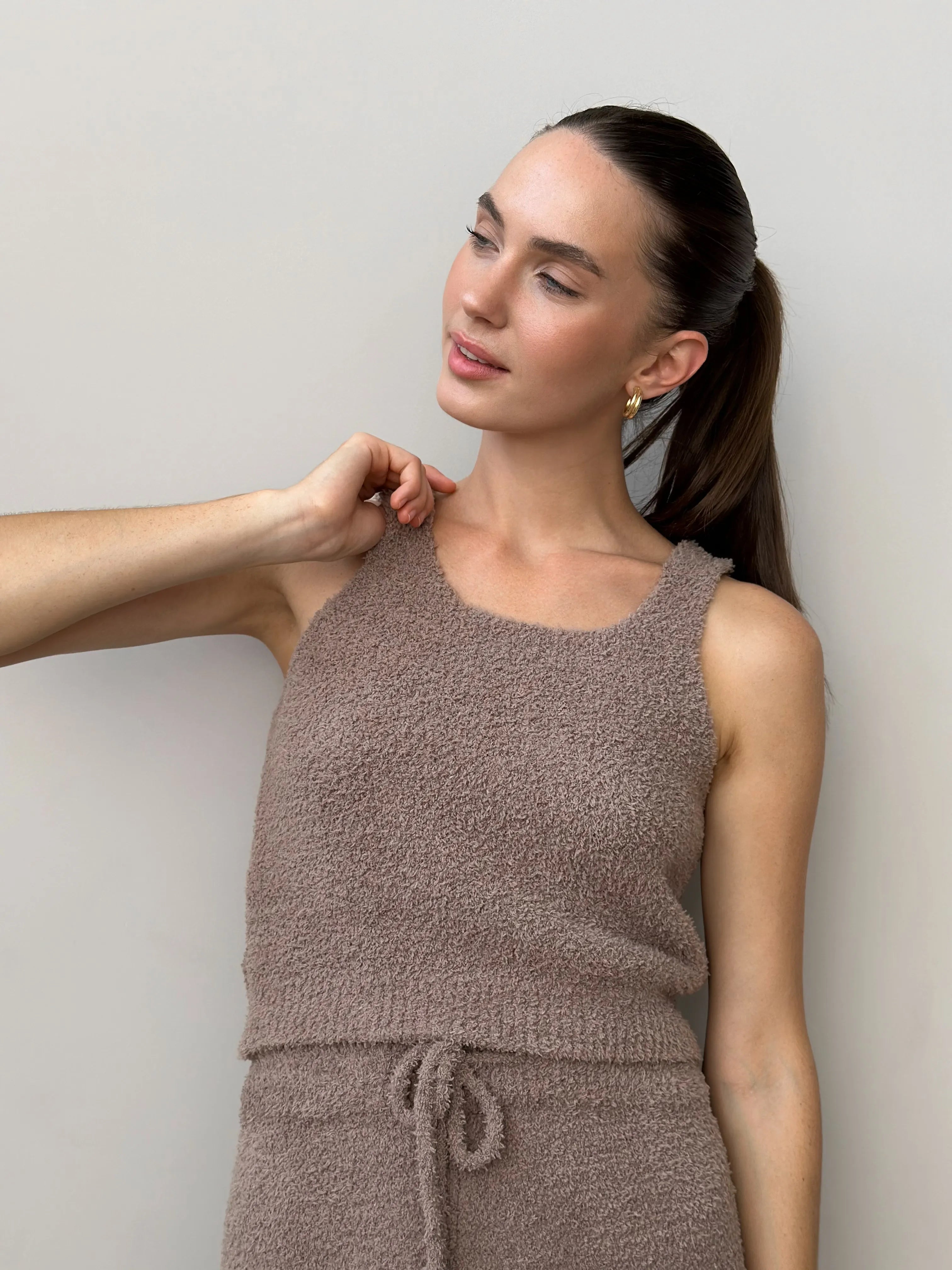 Soft knitted fluffy top brown