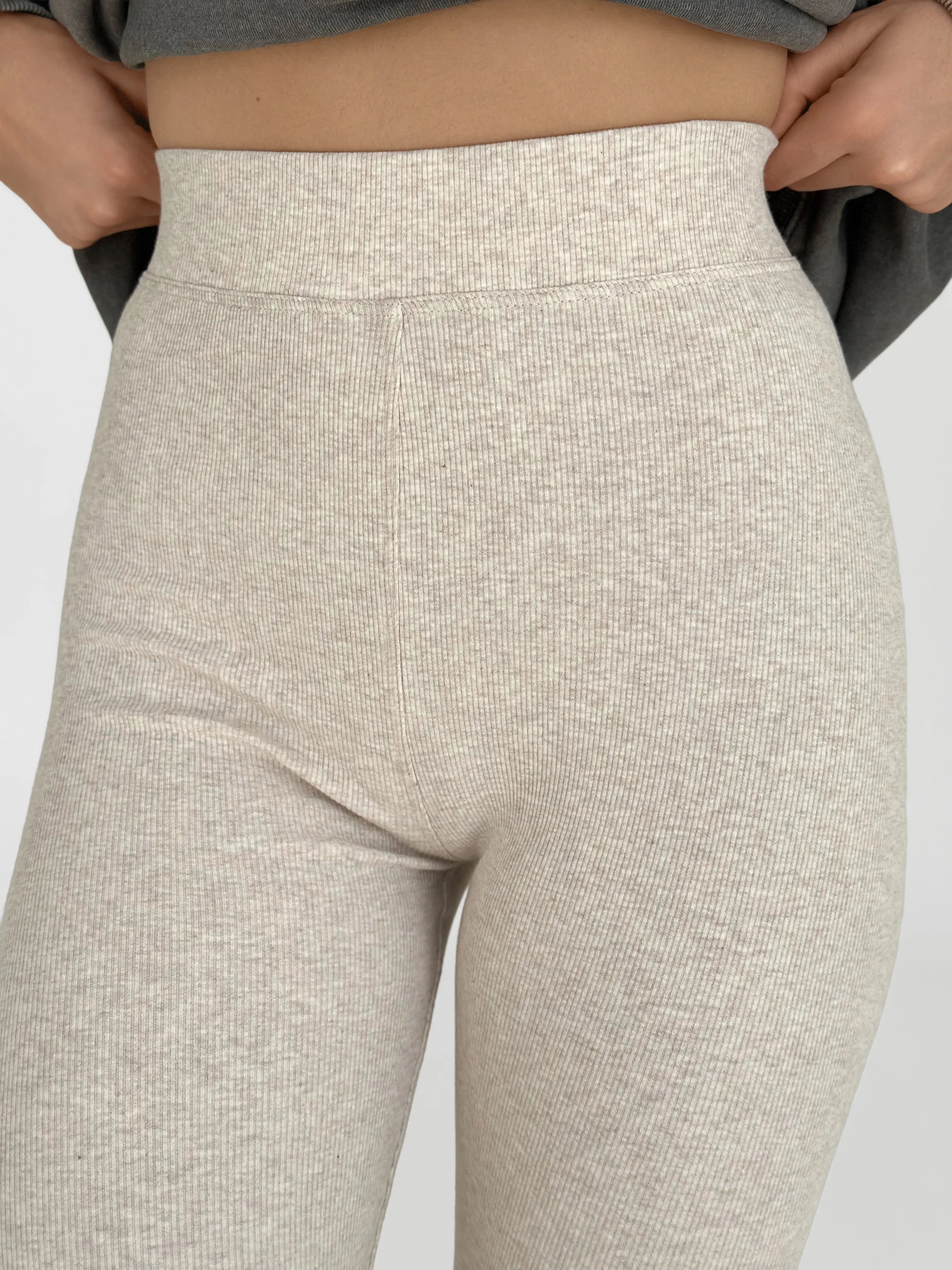 Beige leggings