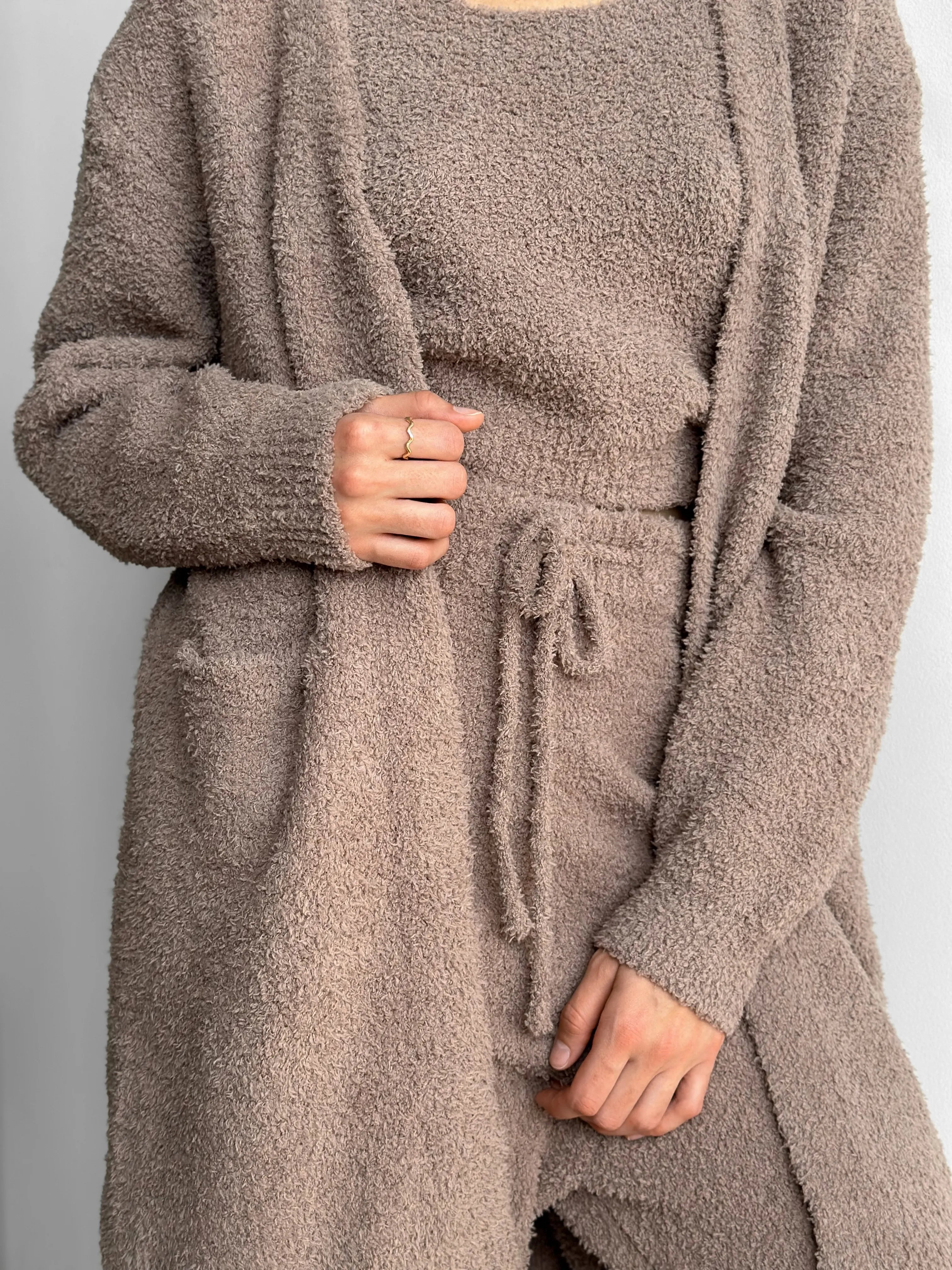 Soft knitted fluffy cardigan brown