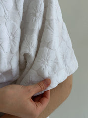 Short terry jacquard flower robe, white