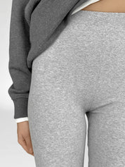 Light gray leggings