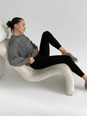 Black leggings