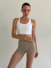 Yoga shorts beige