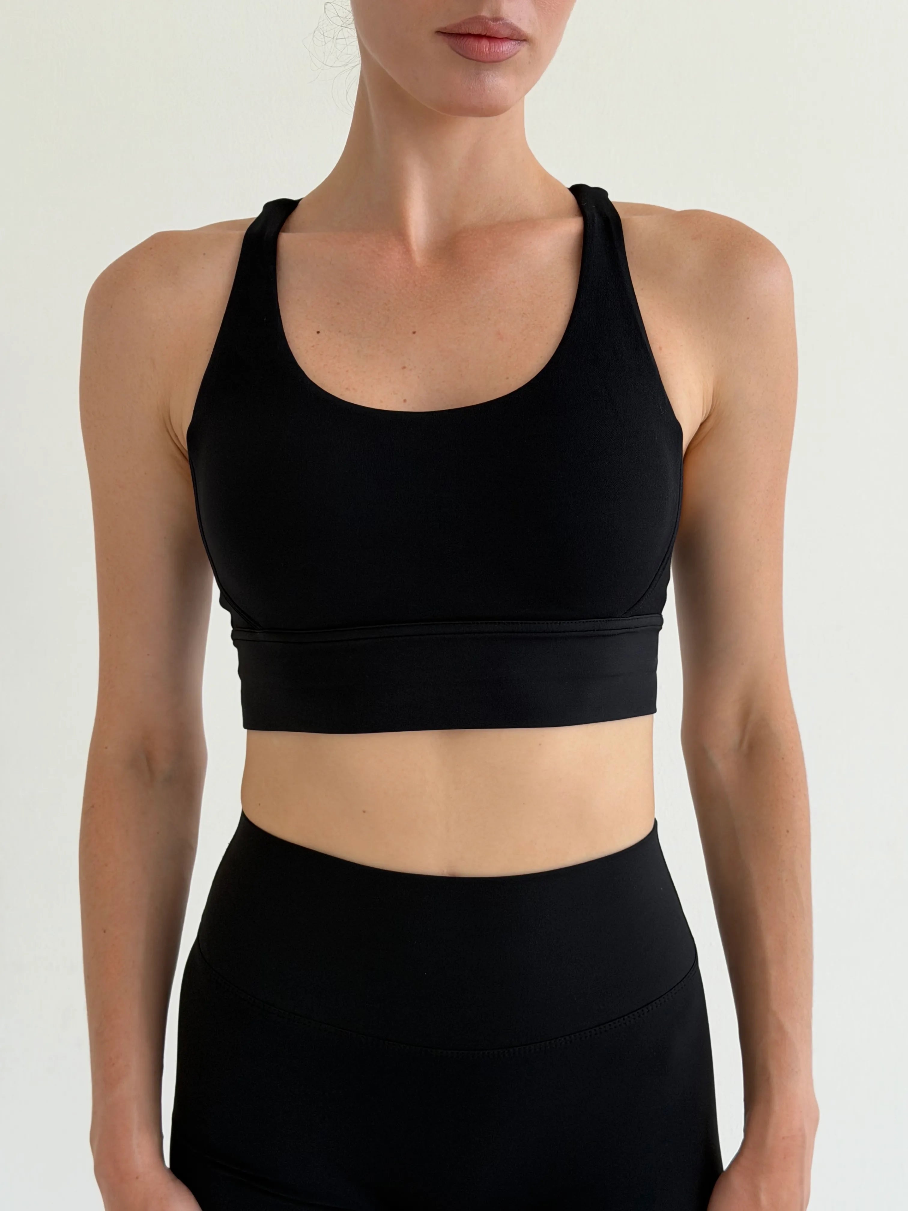 Yoga top with crisscross straps black