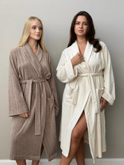 Striped milky-colored mahra robe