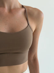 Yoga top with wrestling back cappuccino