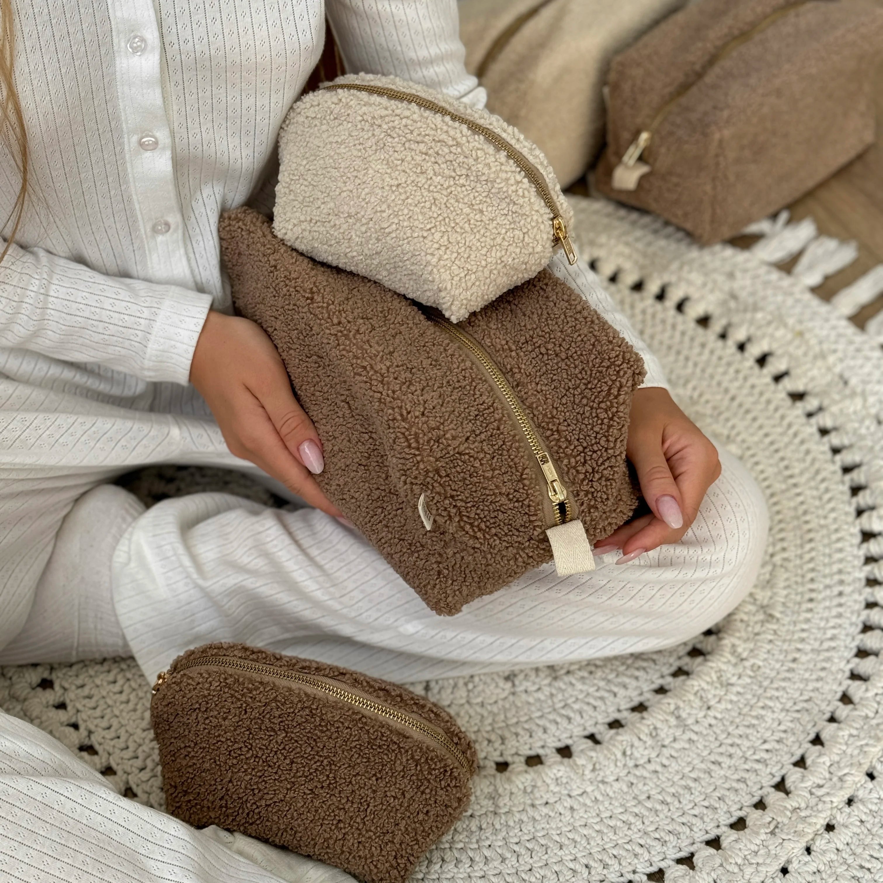 TEDDY cosmetic bag beige small