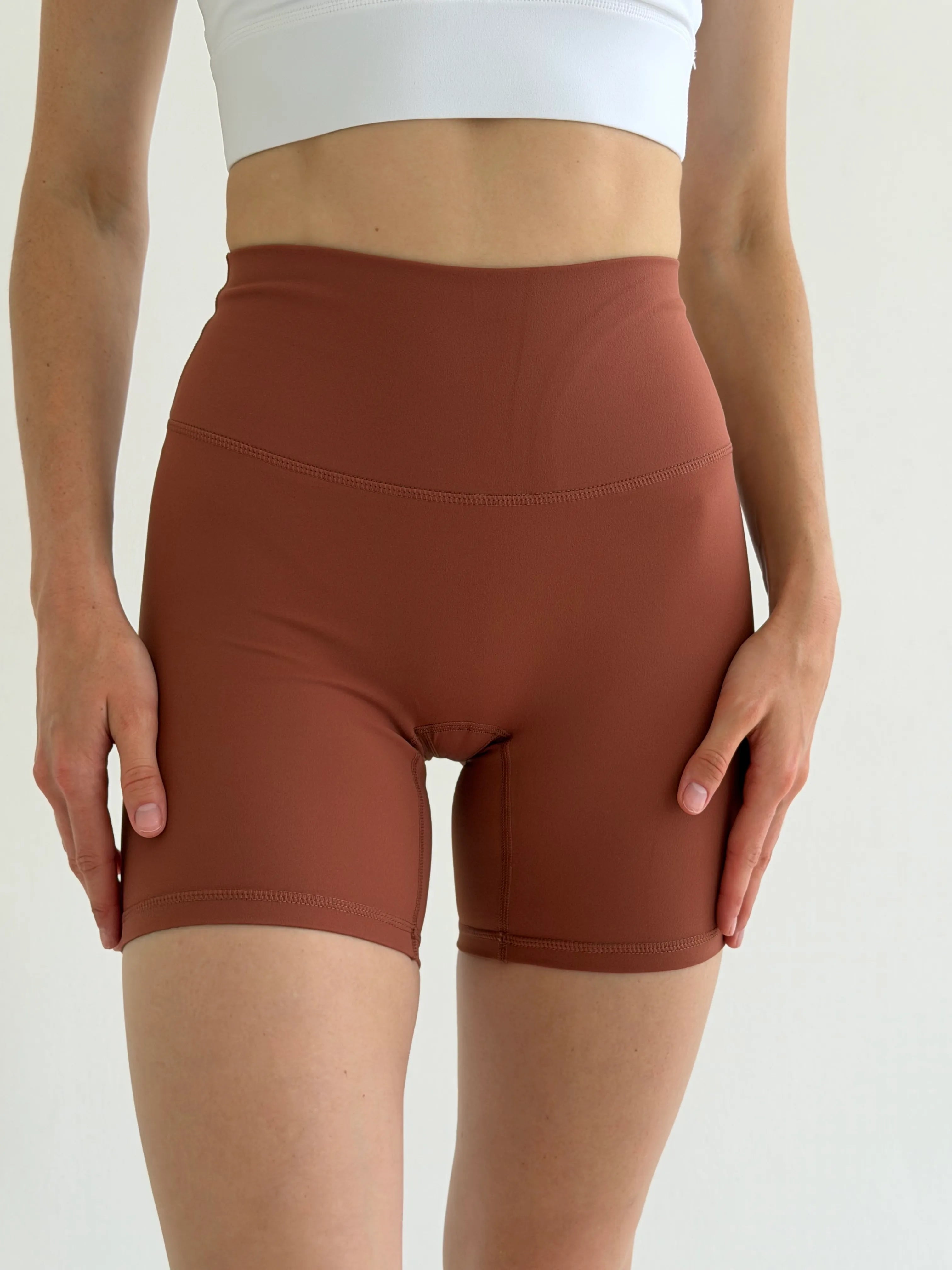 Yoga cycling shorts terracotta