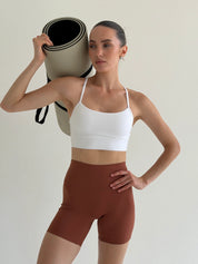 Yoga top with wrestling back white