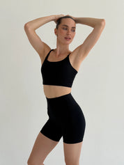 Yoga top with thin straps, black