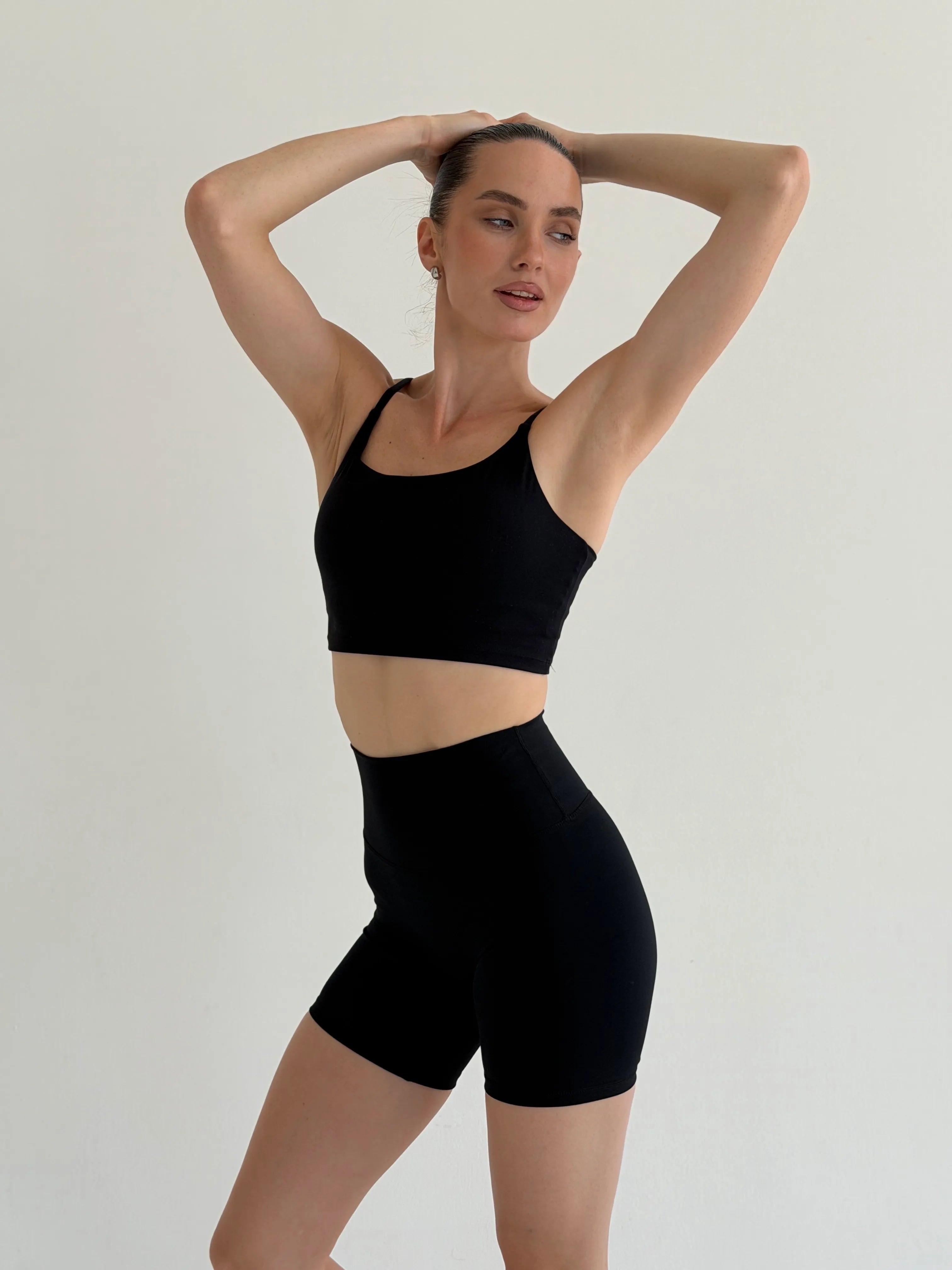 Yoga top with thin straps, black