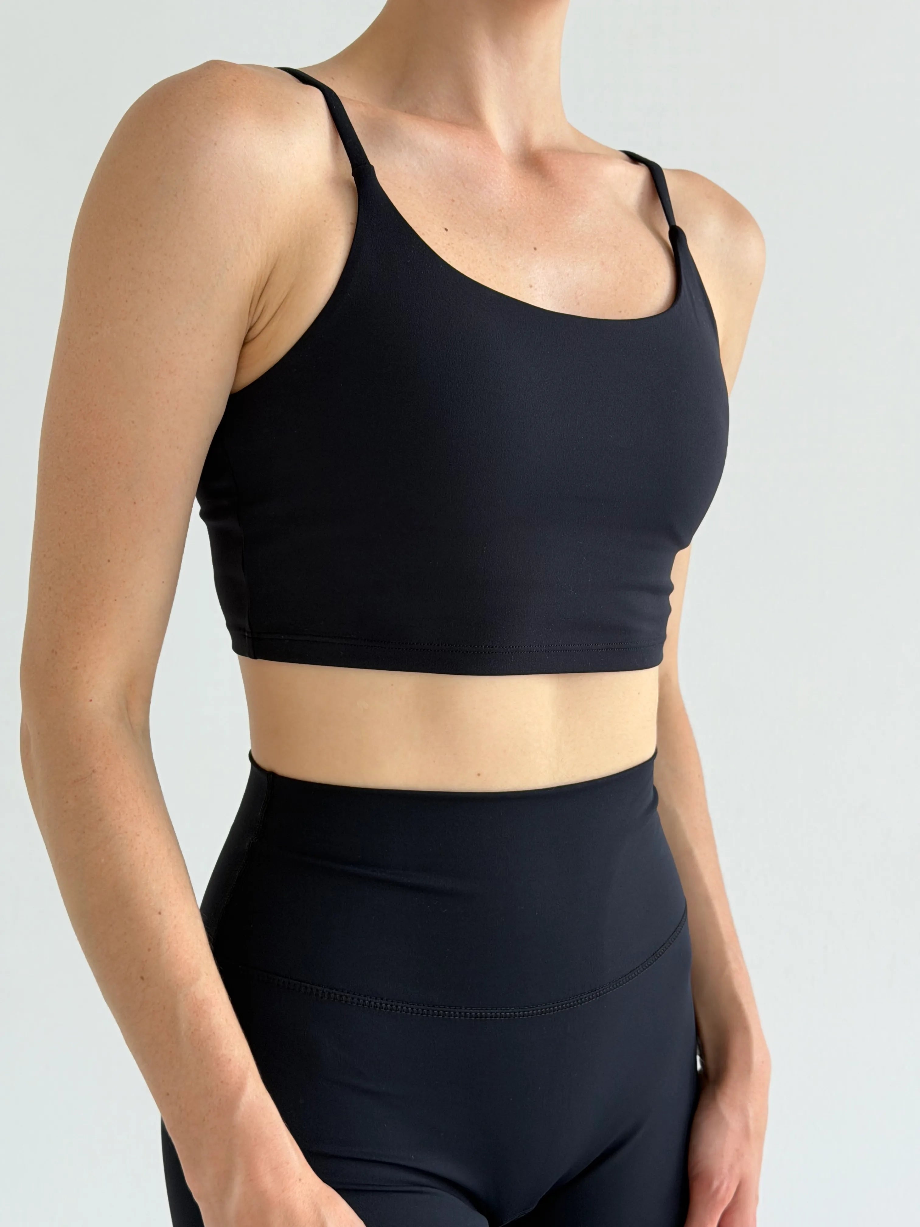 Yoga top with thin straps, black